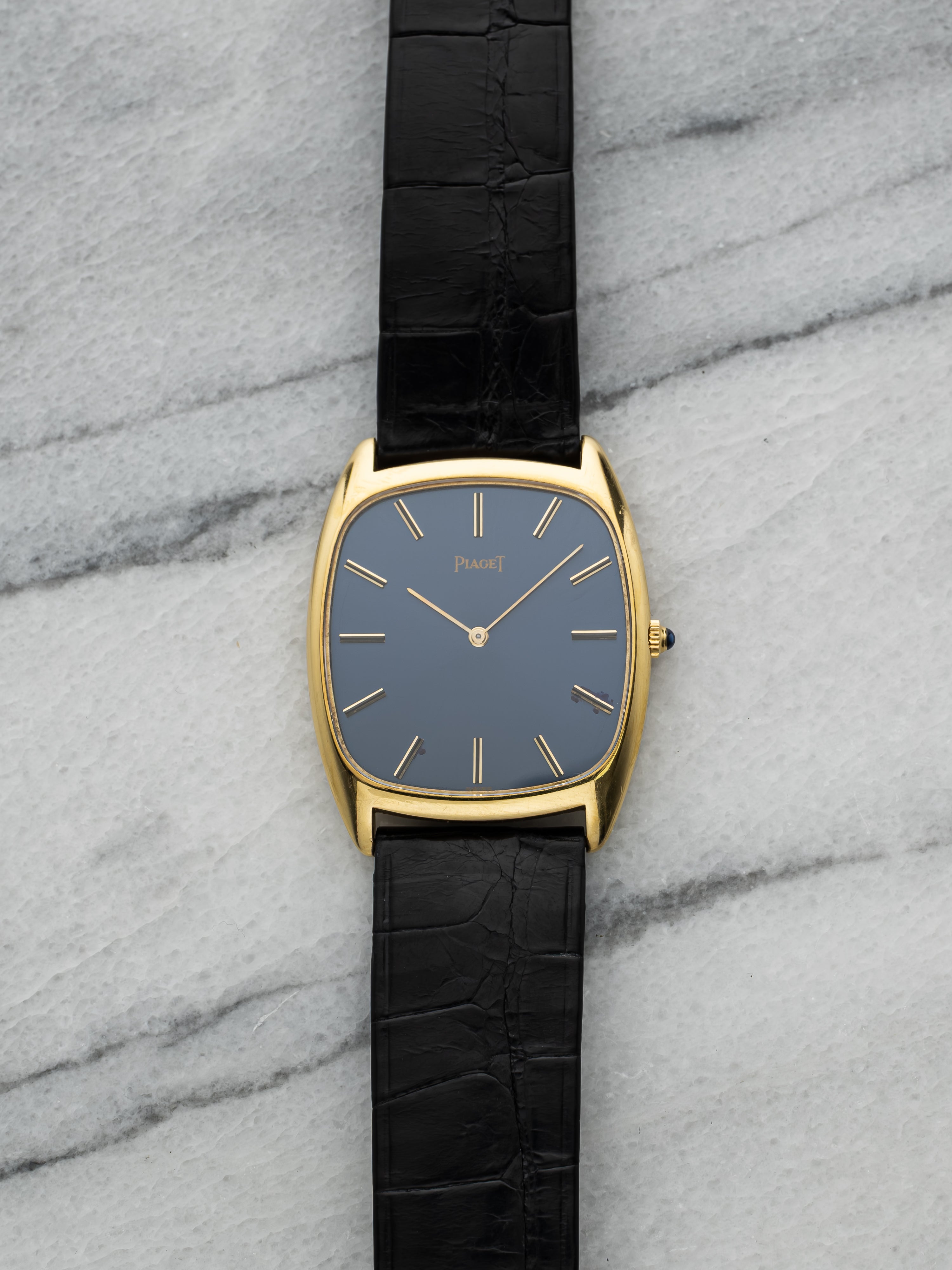 Piaget Emperador 9591 - 18K Yellow Gold, Blue Dial