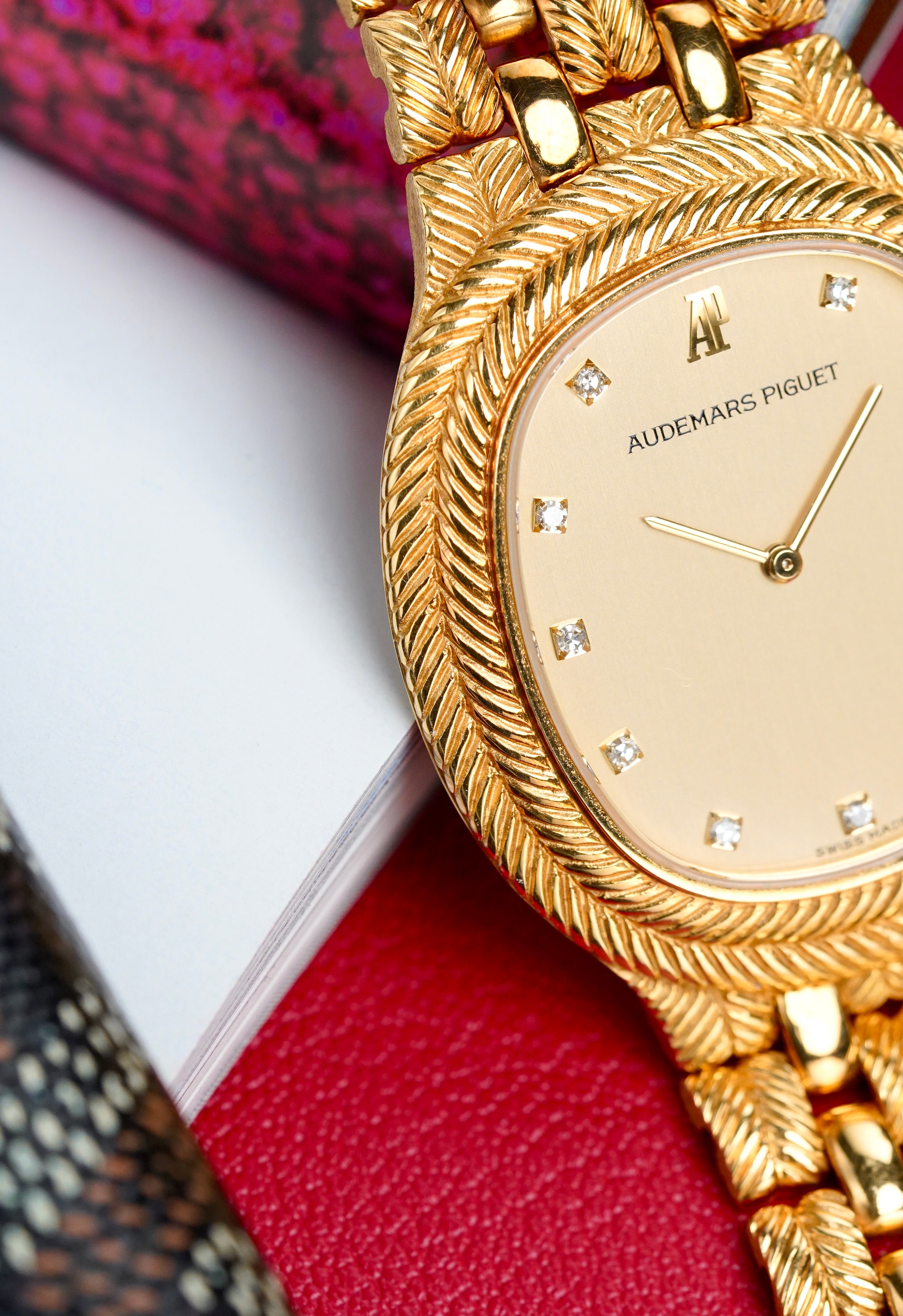 Audemars Piguet - 18k Yellow Gold