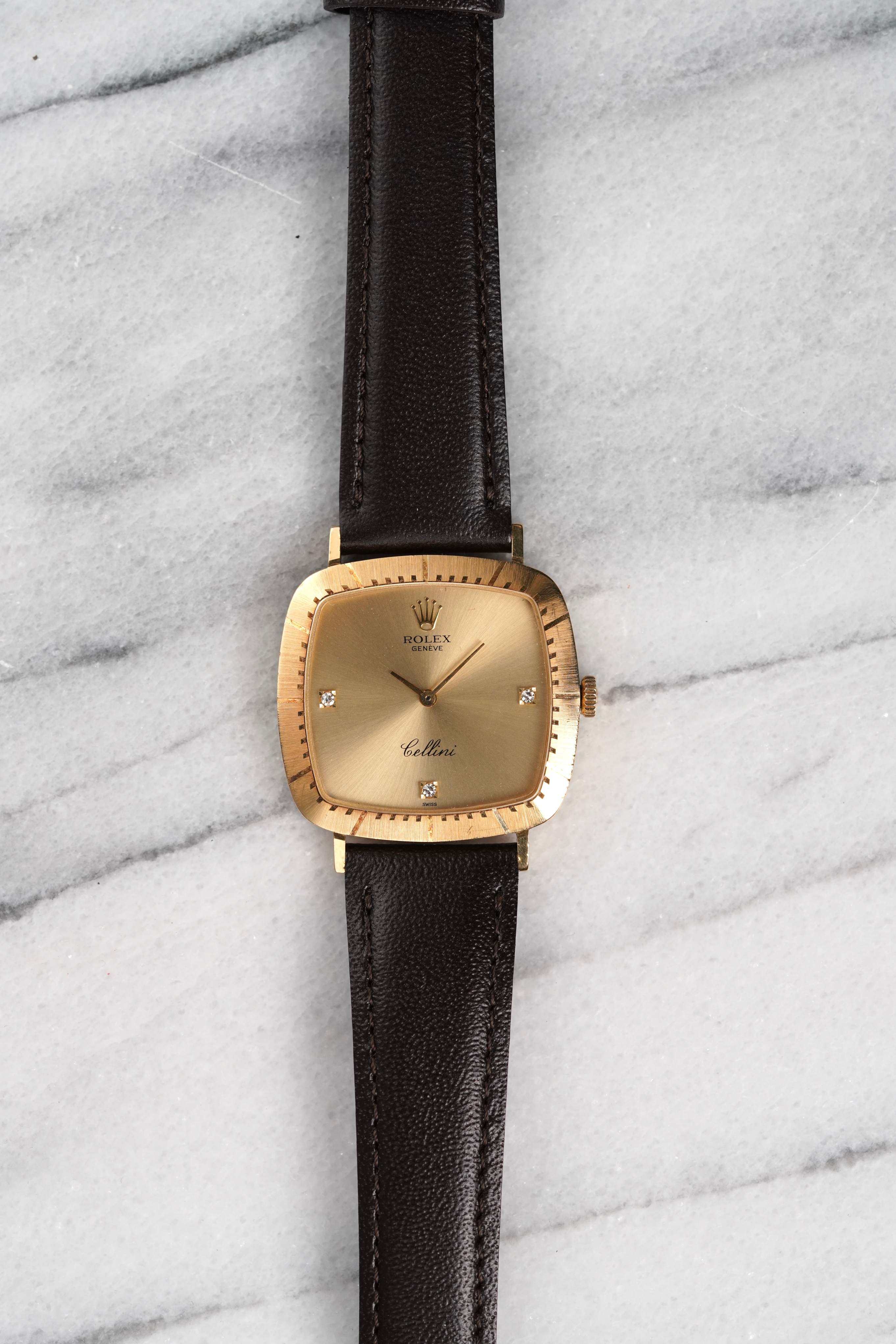 Rolex Cellini 4084 - 18K Yellow Gold