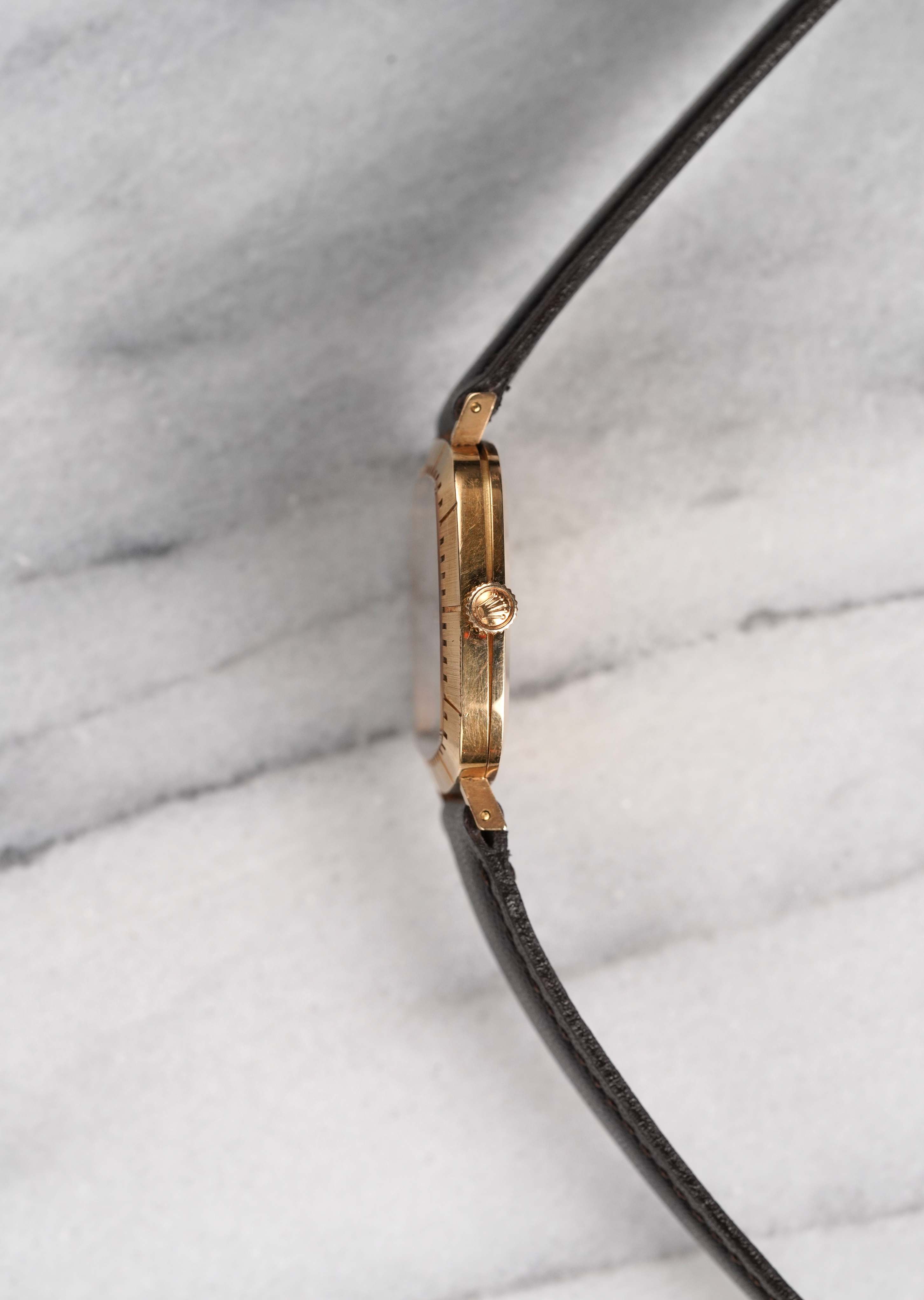 Rolex Cellini 4084 - 18K Yellow Gold