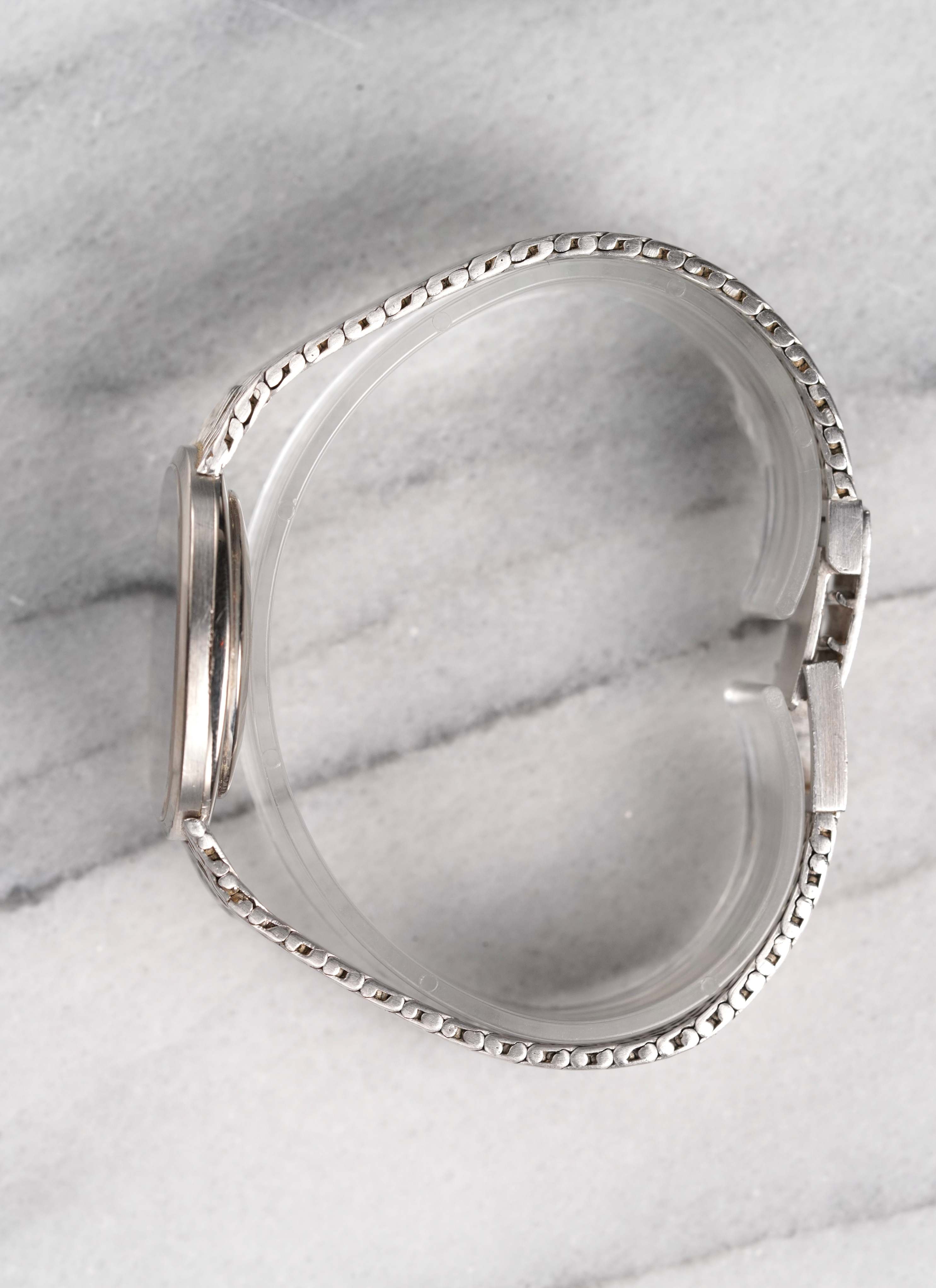 Patek Philippe Ellipse - 18K White Gold Purple Dial