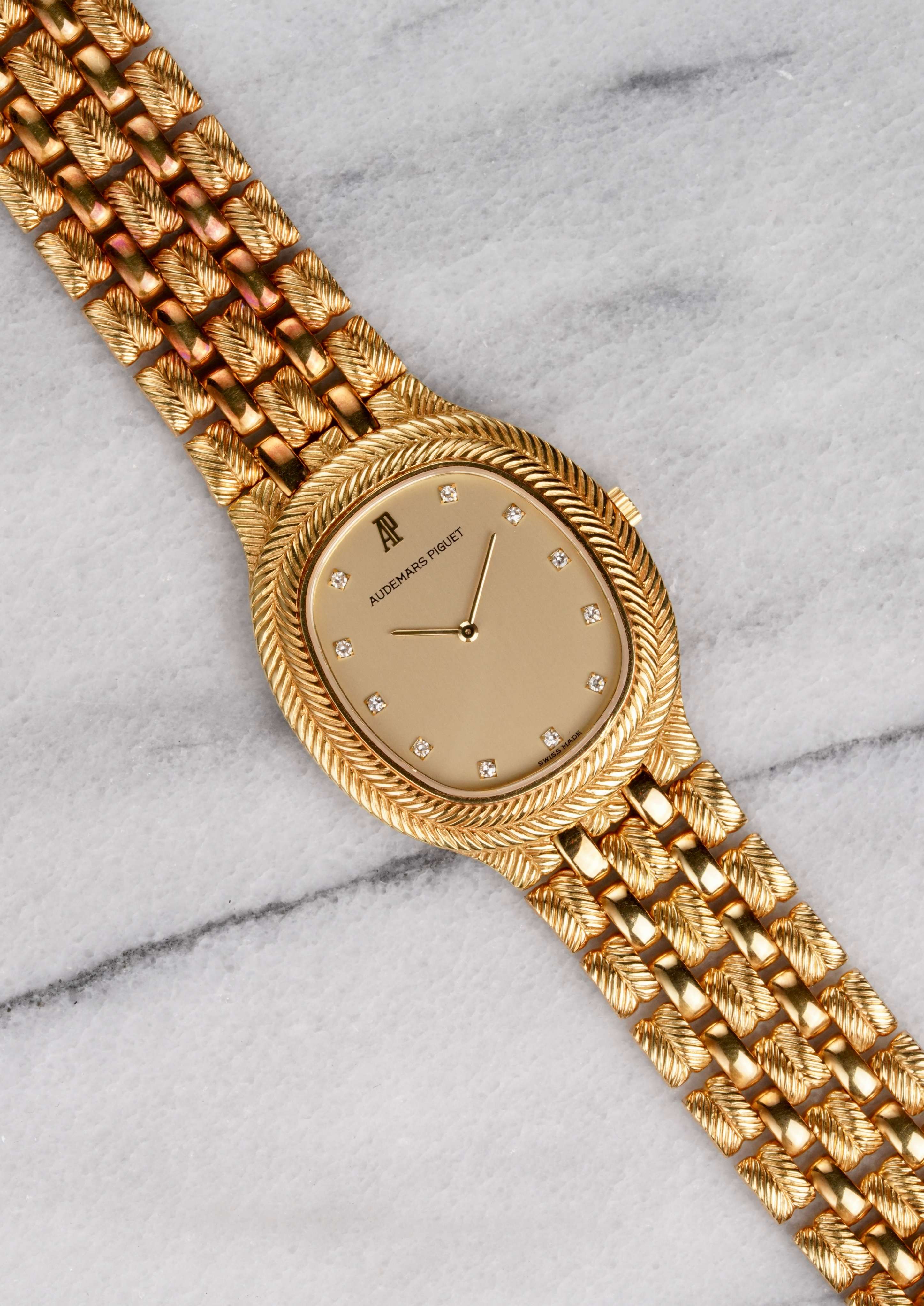 Audemars Piguet - 18k Yellow Gold