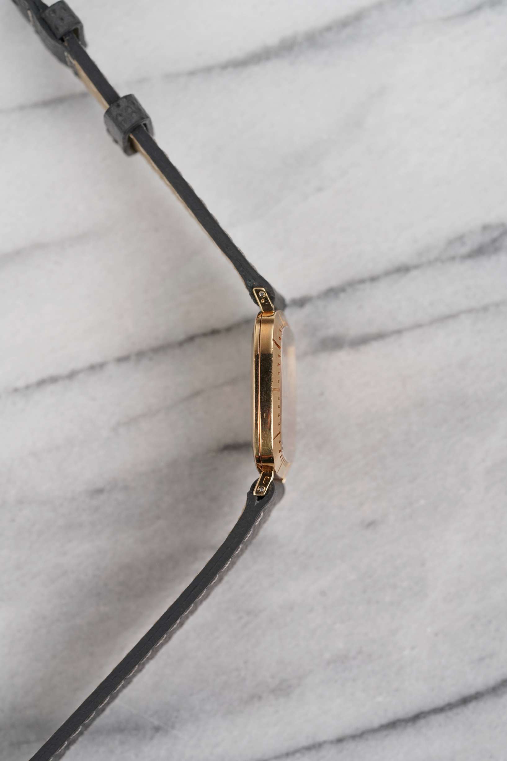 Rolex Cellini 4084 - 18K Yellow Gold