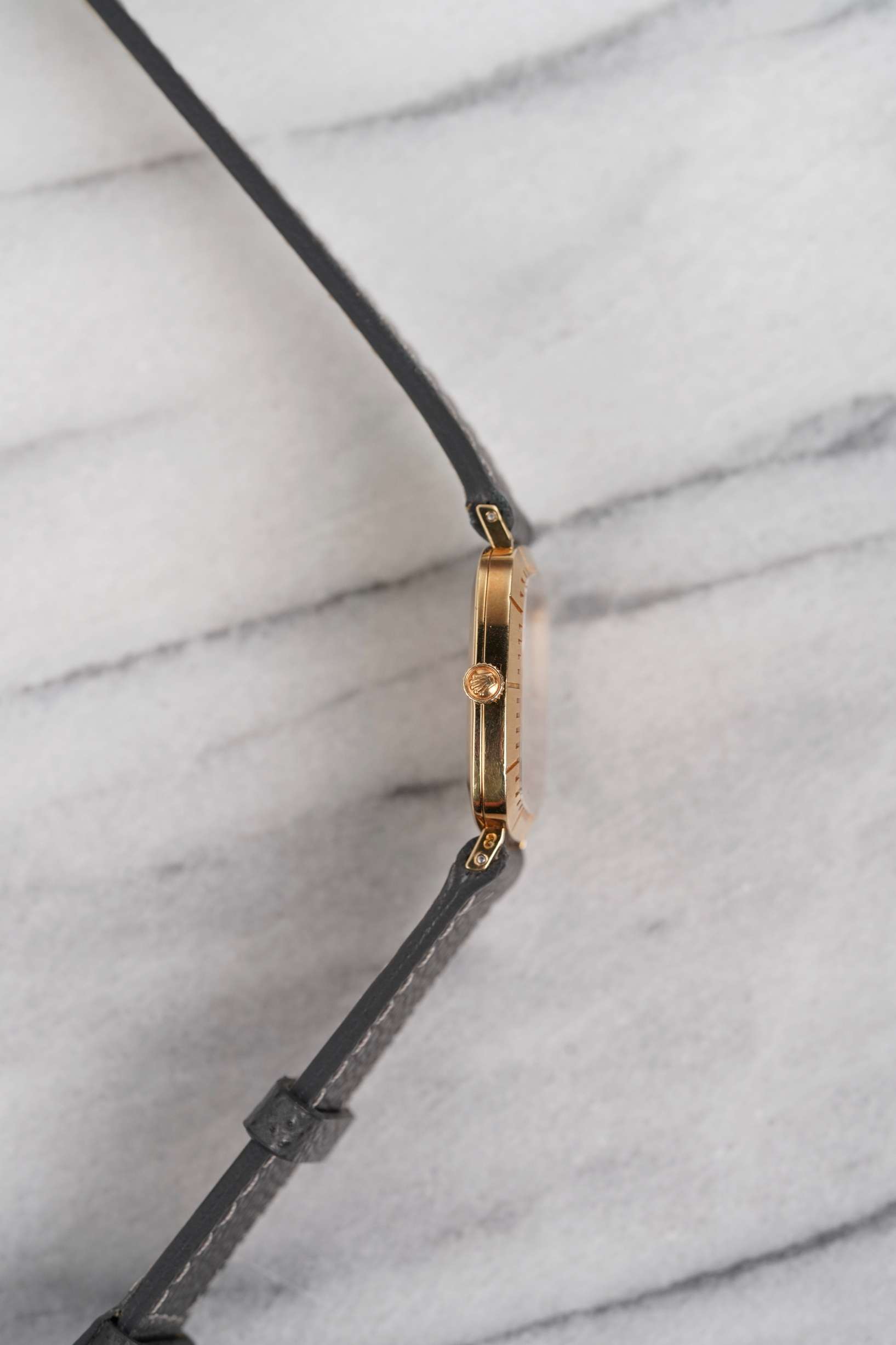 Rolex Cellini 4084 - 18K Yellow Gold