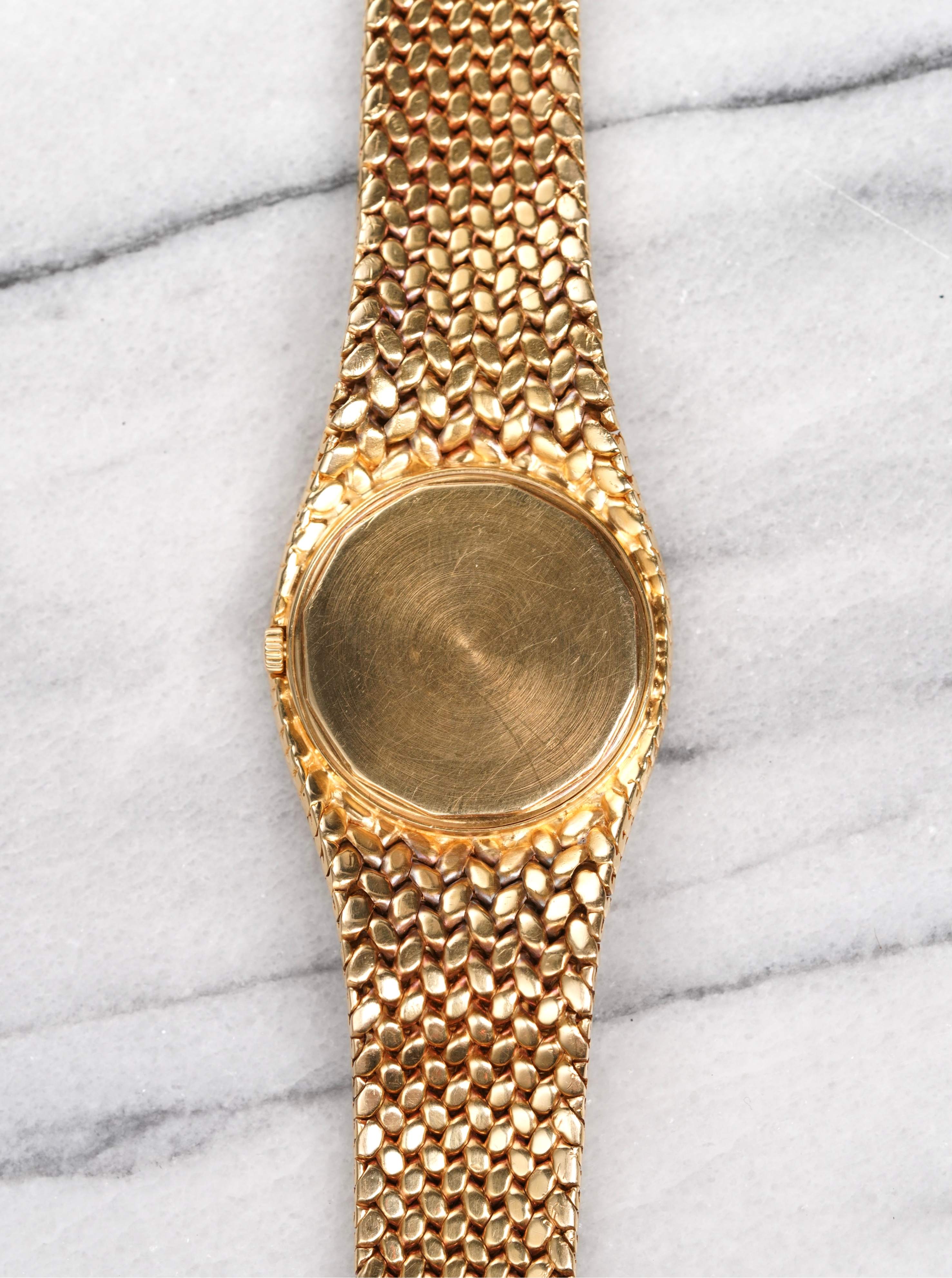 Audemars Piguet Cobra - 18K Yellow Gold.