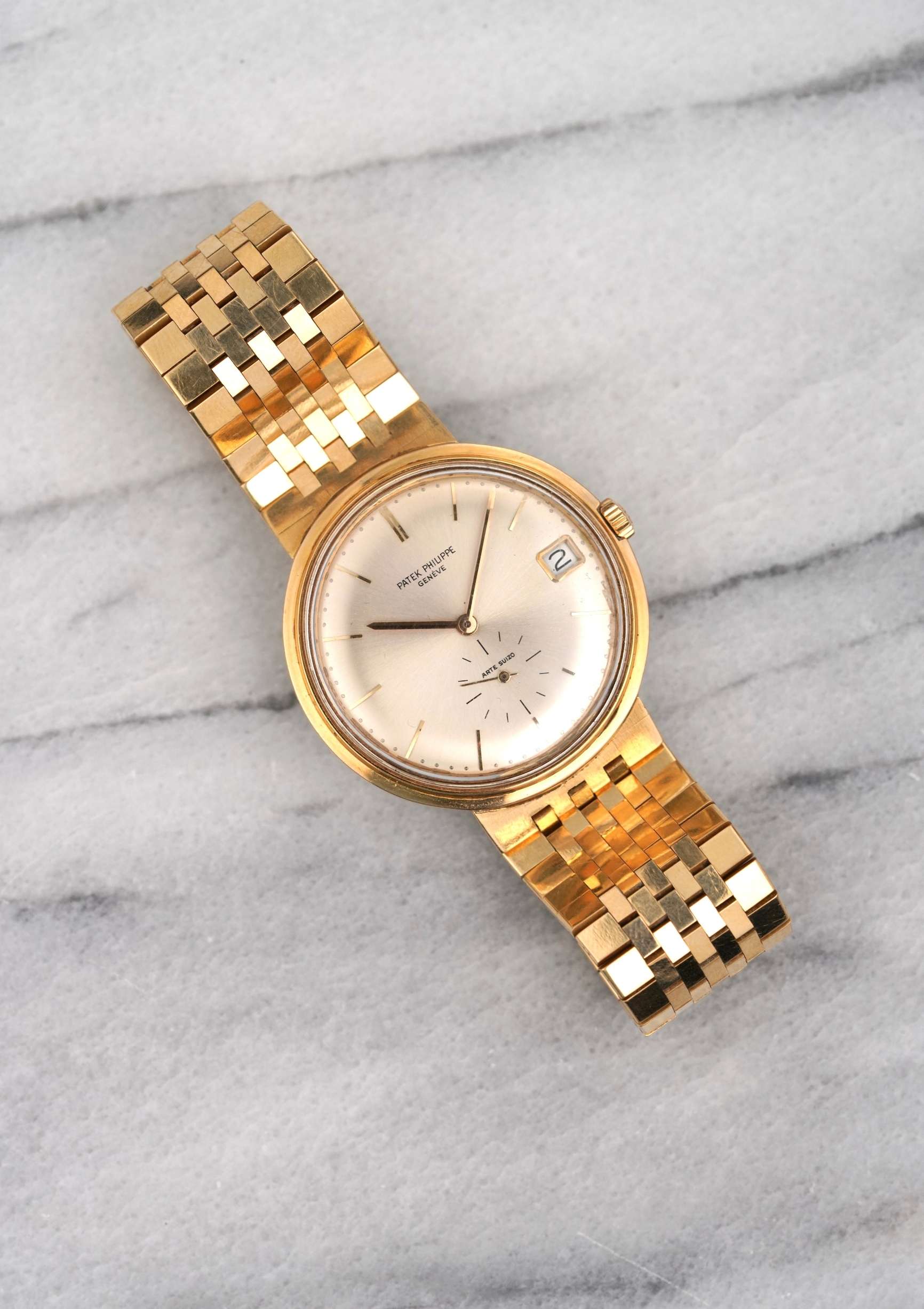 Patek Philippe Calatrava - Arte Suizo Signed