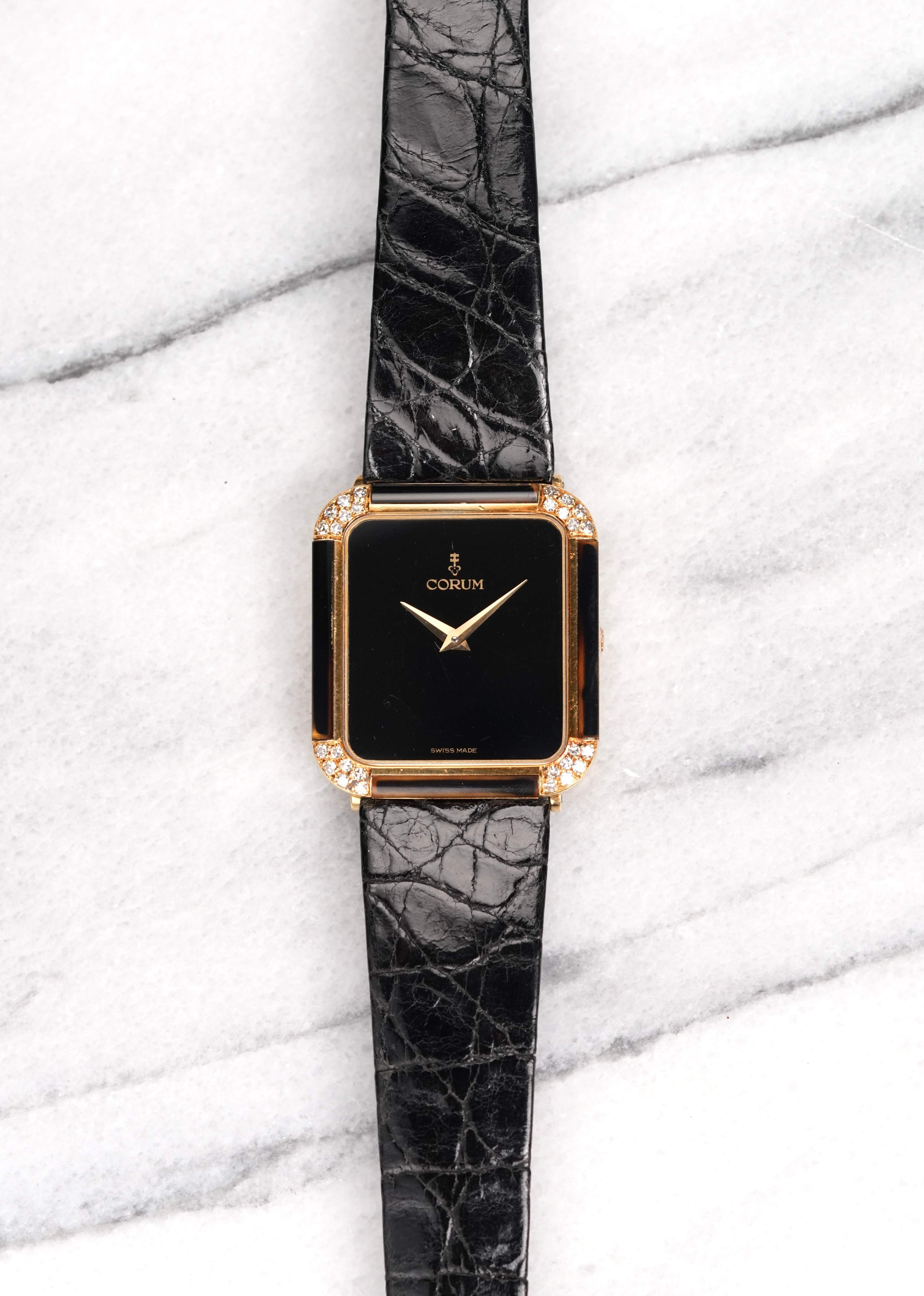 Corum Onyx Tank - 18K Yellow Gold