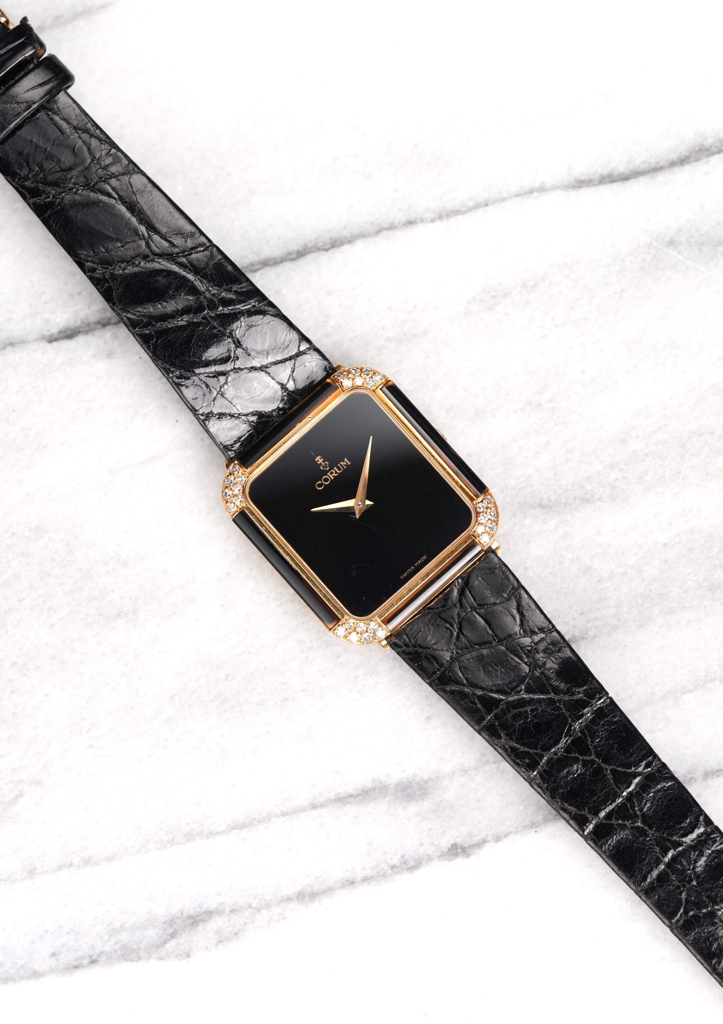 Corum Onyx Tank - 18K Yellow Gold