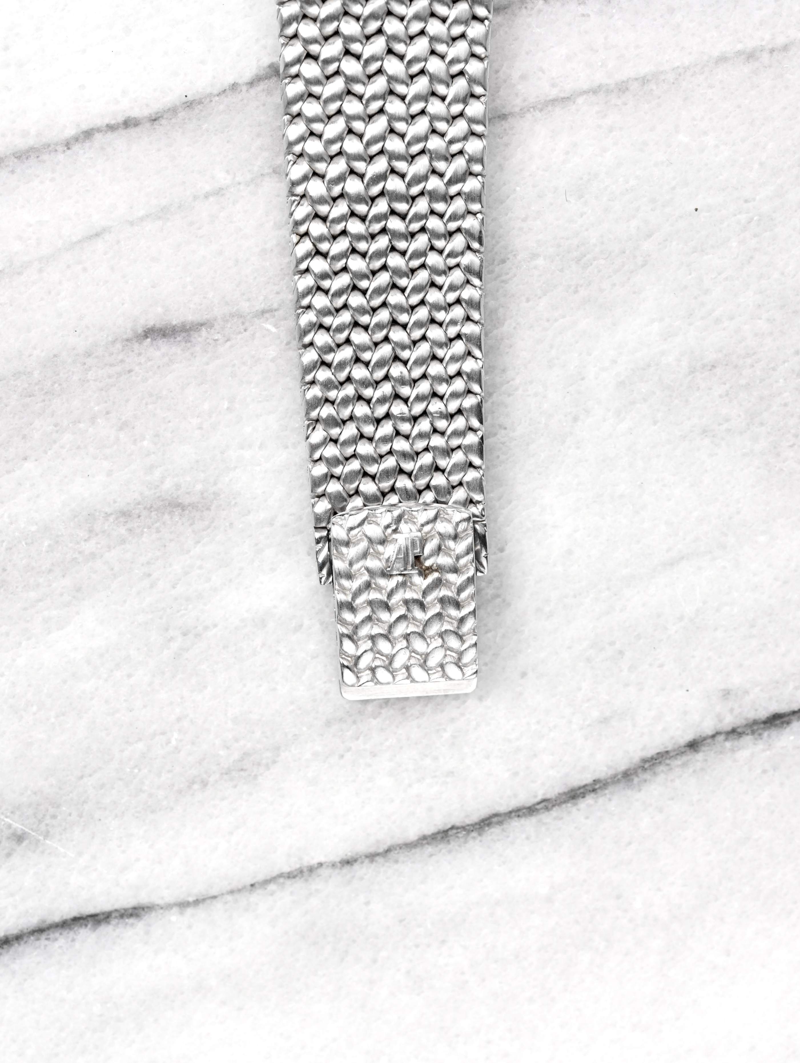 Audemars Piguet Cobra - 18K White Gold.