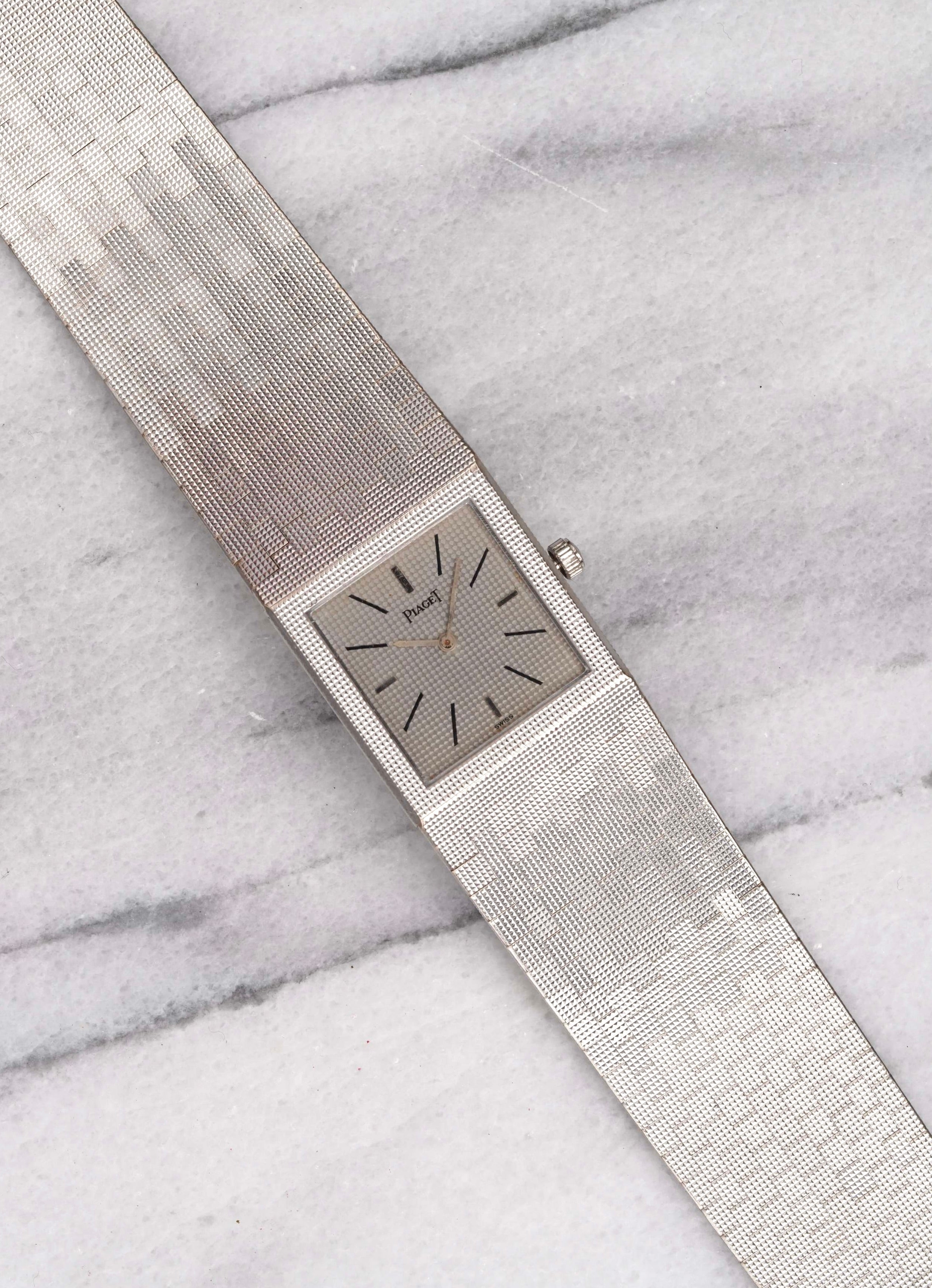 Piaget Hobnail - 18K White Gold (Serviced)