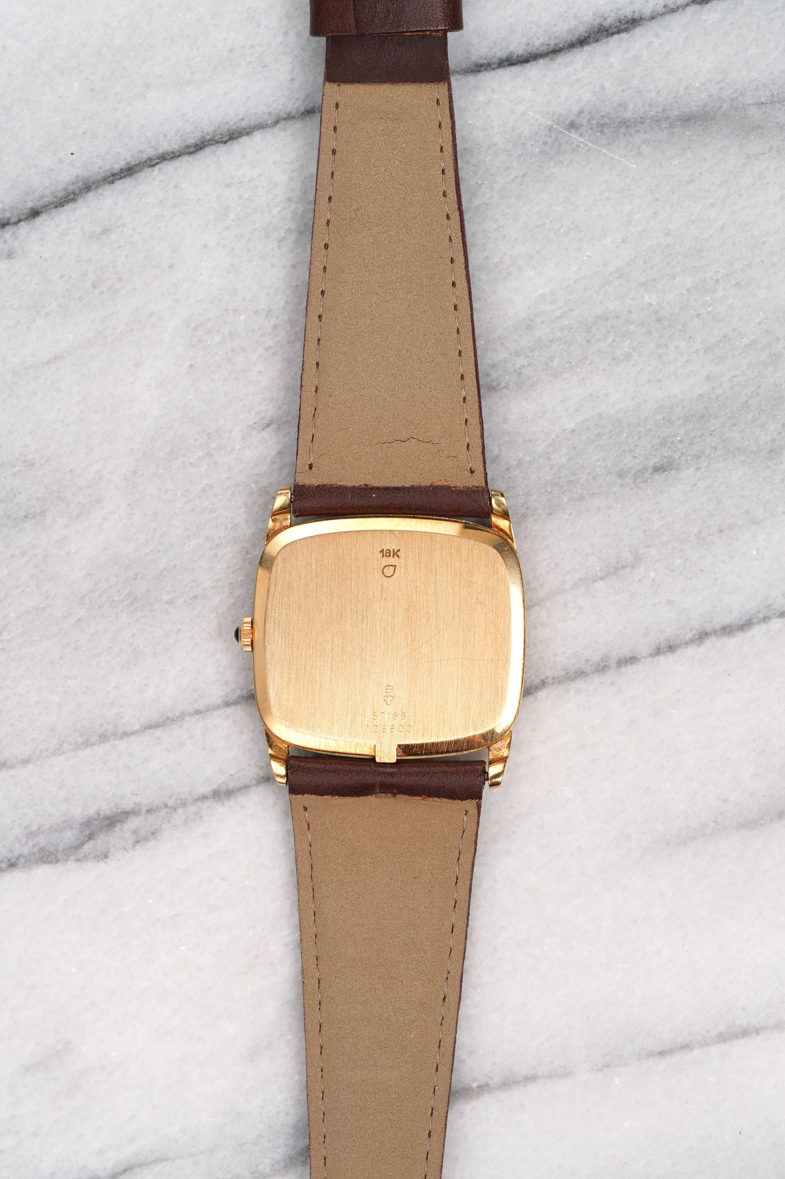 Corum Brown Dial - 18K Yellow Gold