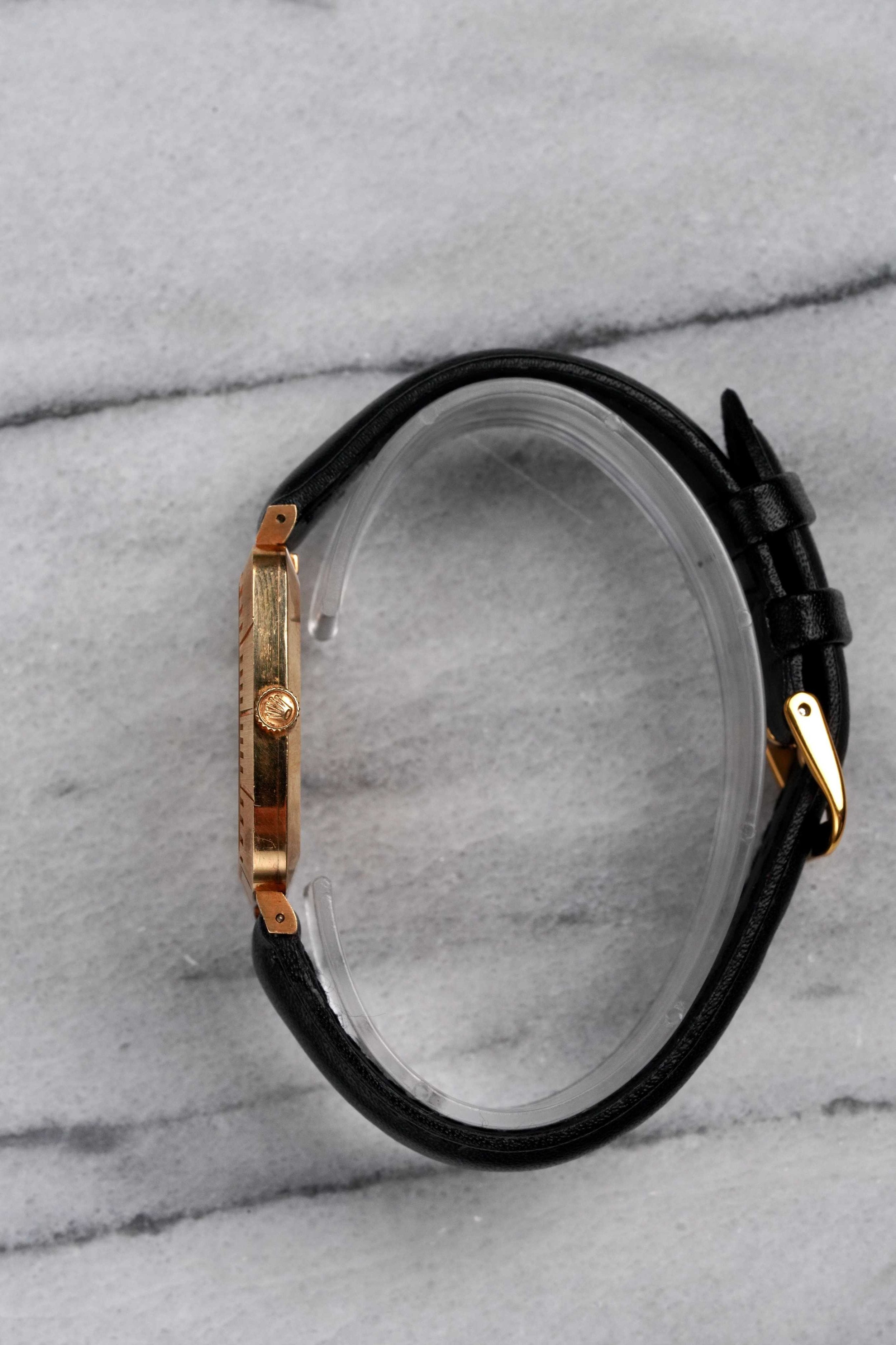 Rolex Cellini 4087 - 18K Yellow Gold