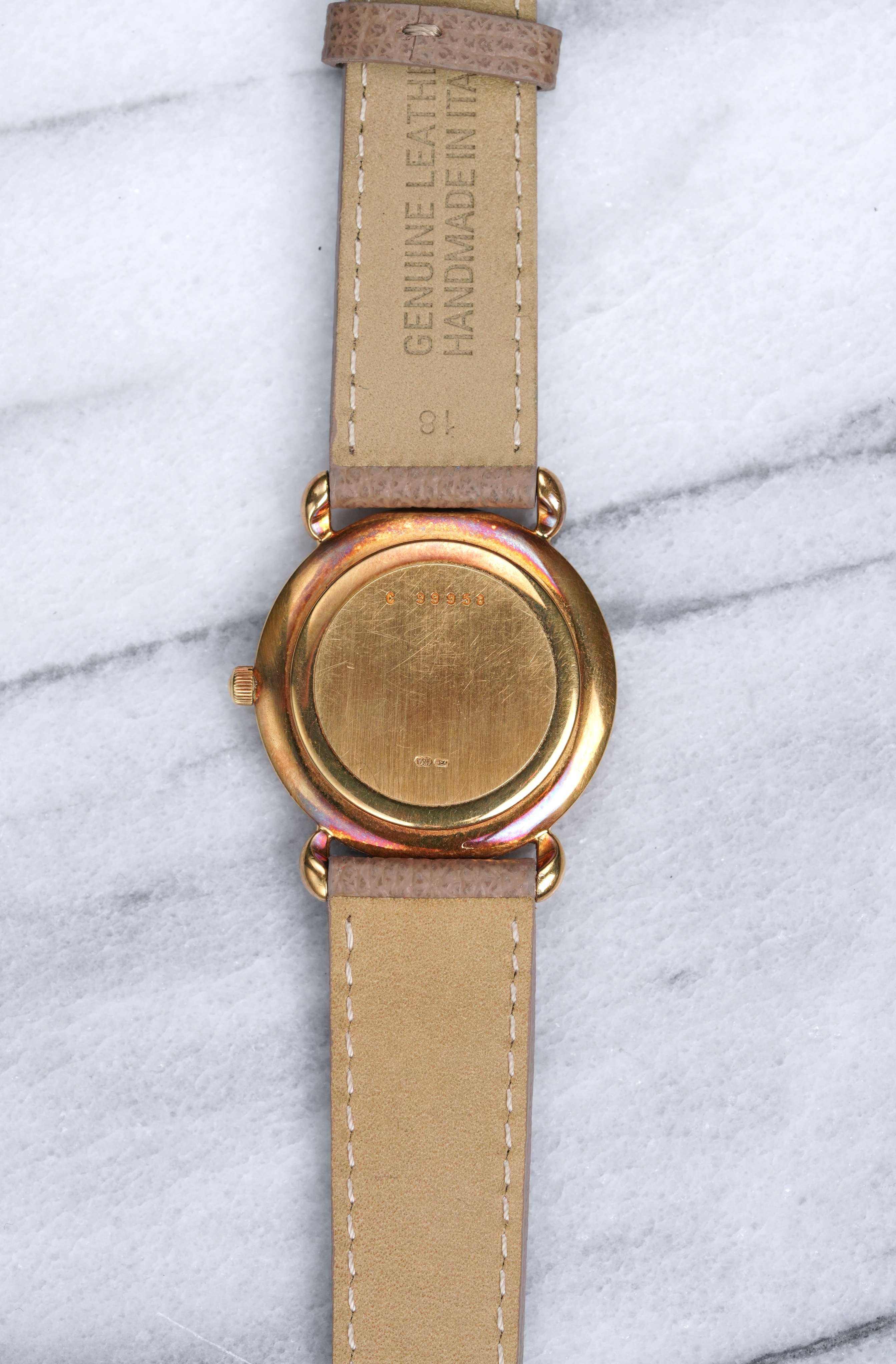 Audemars Piguet - 18K Yellow Gold.