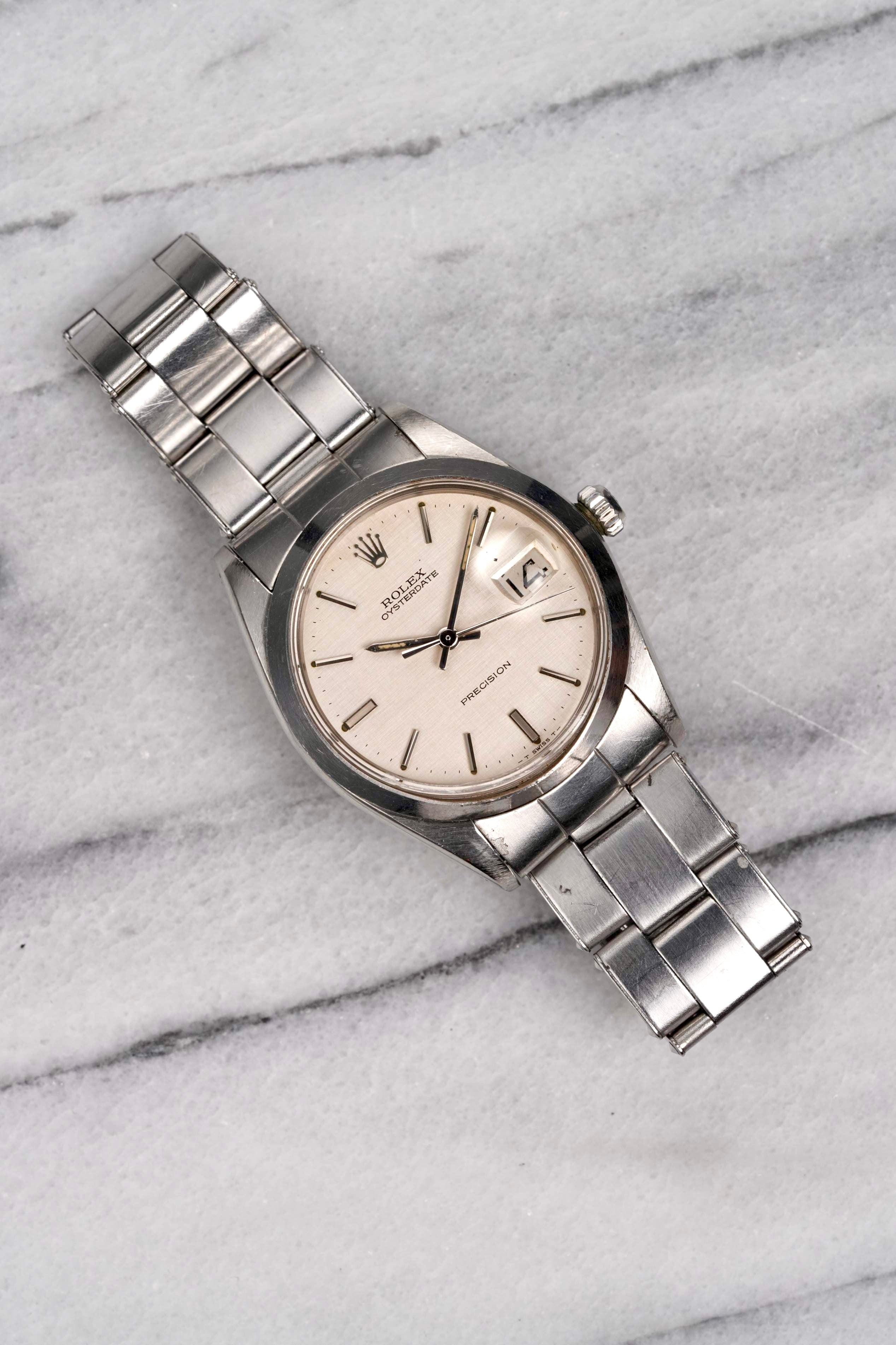 Rolex Oysterdate 6694 - Linen Dial