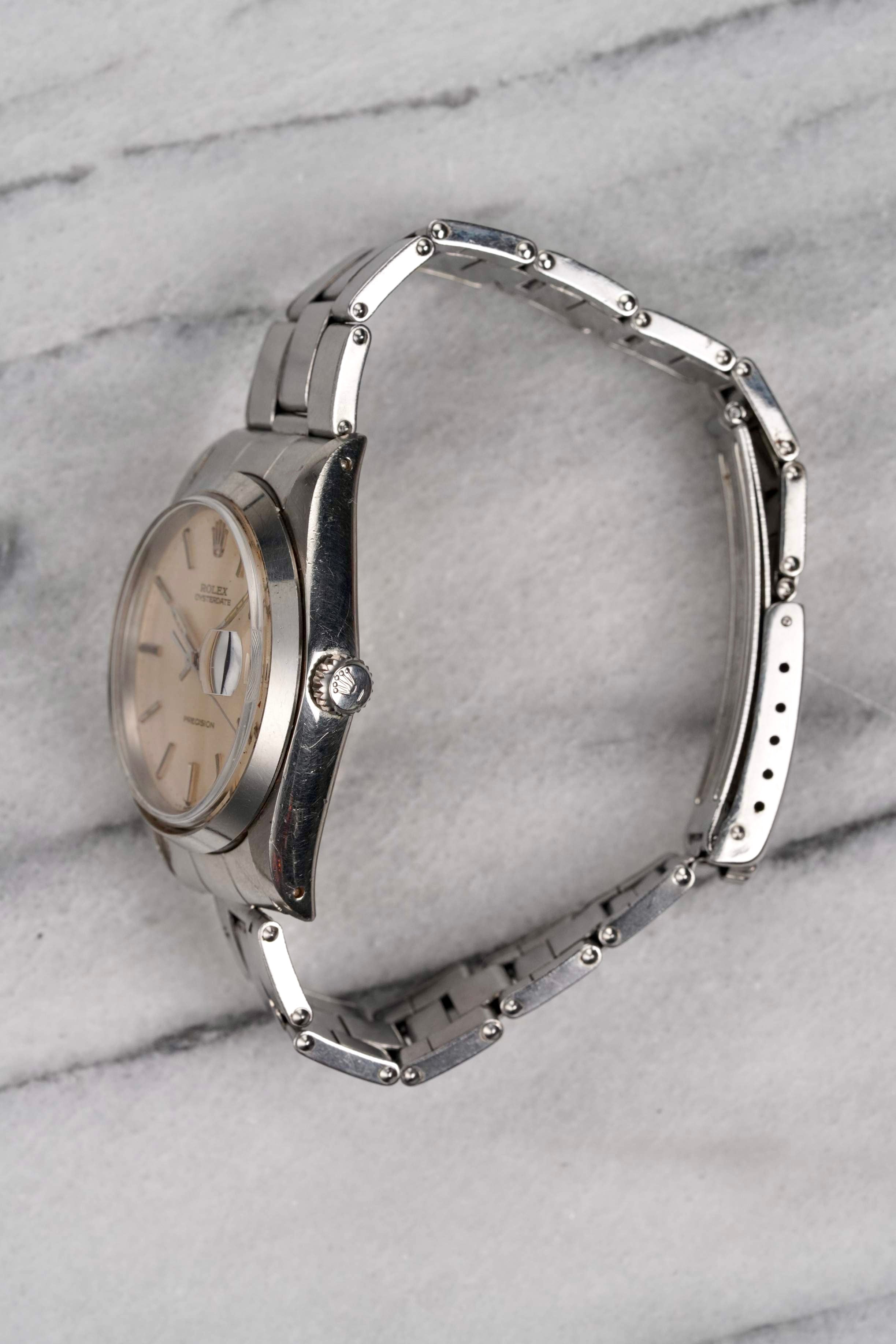 Rolex Oysterdate 6694 - Linen Dial