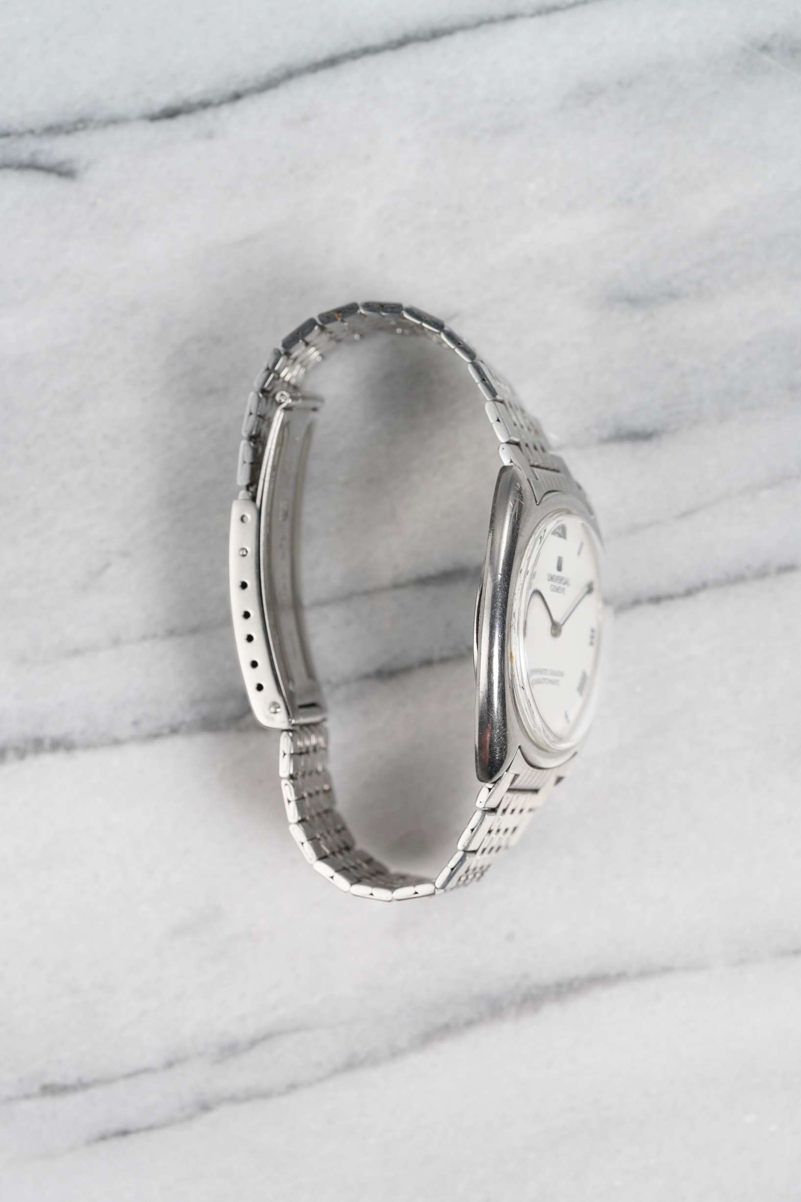 Universal Geneve - White Shadow