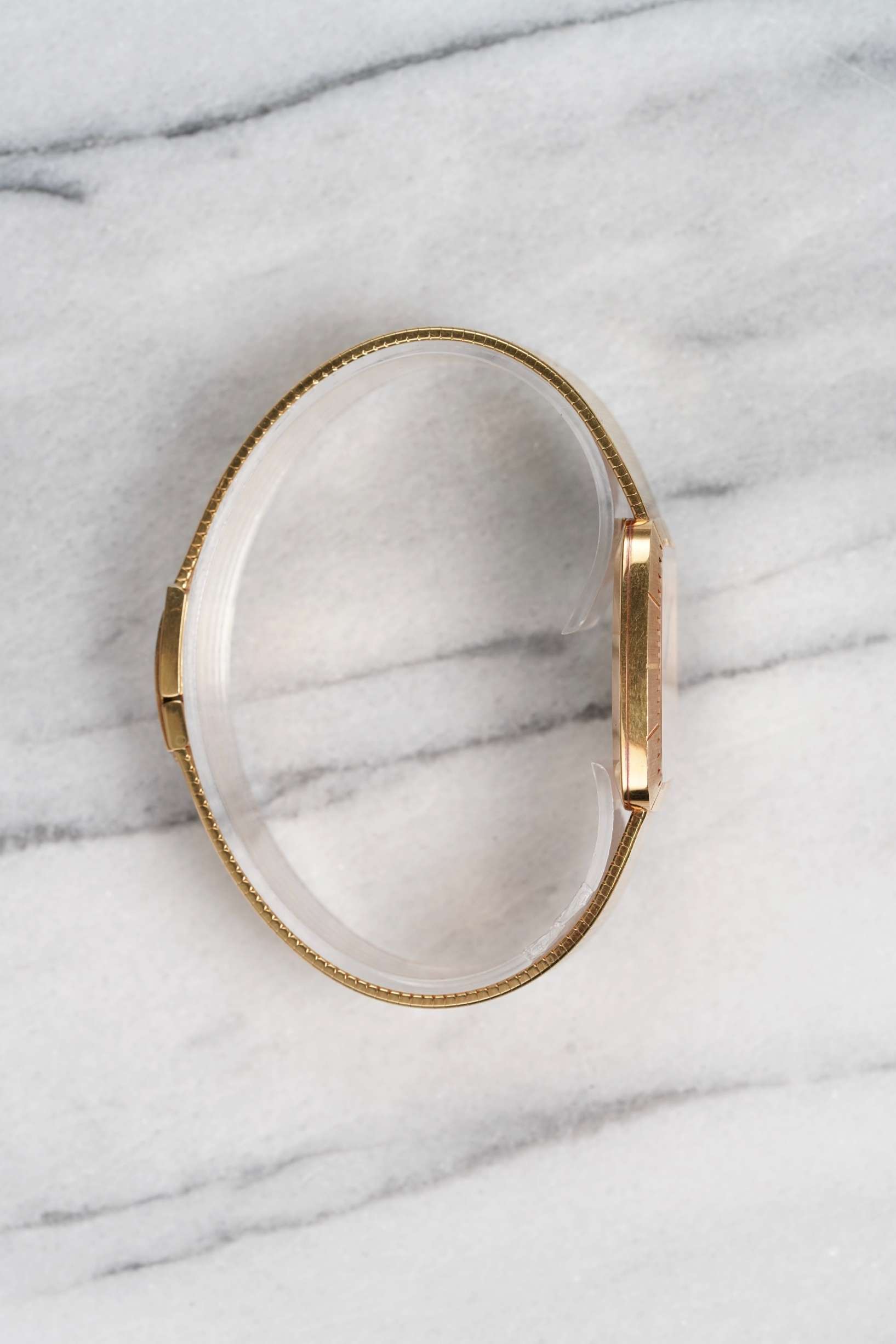 Rolex Cellini 4322 - 18K Yellow Gold