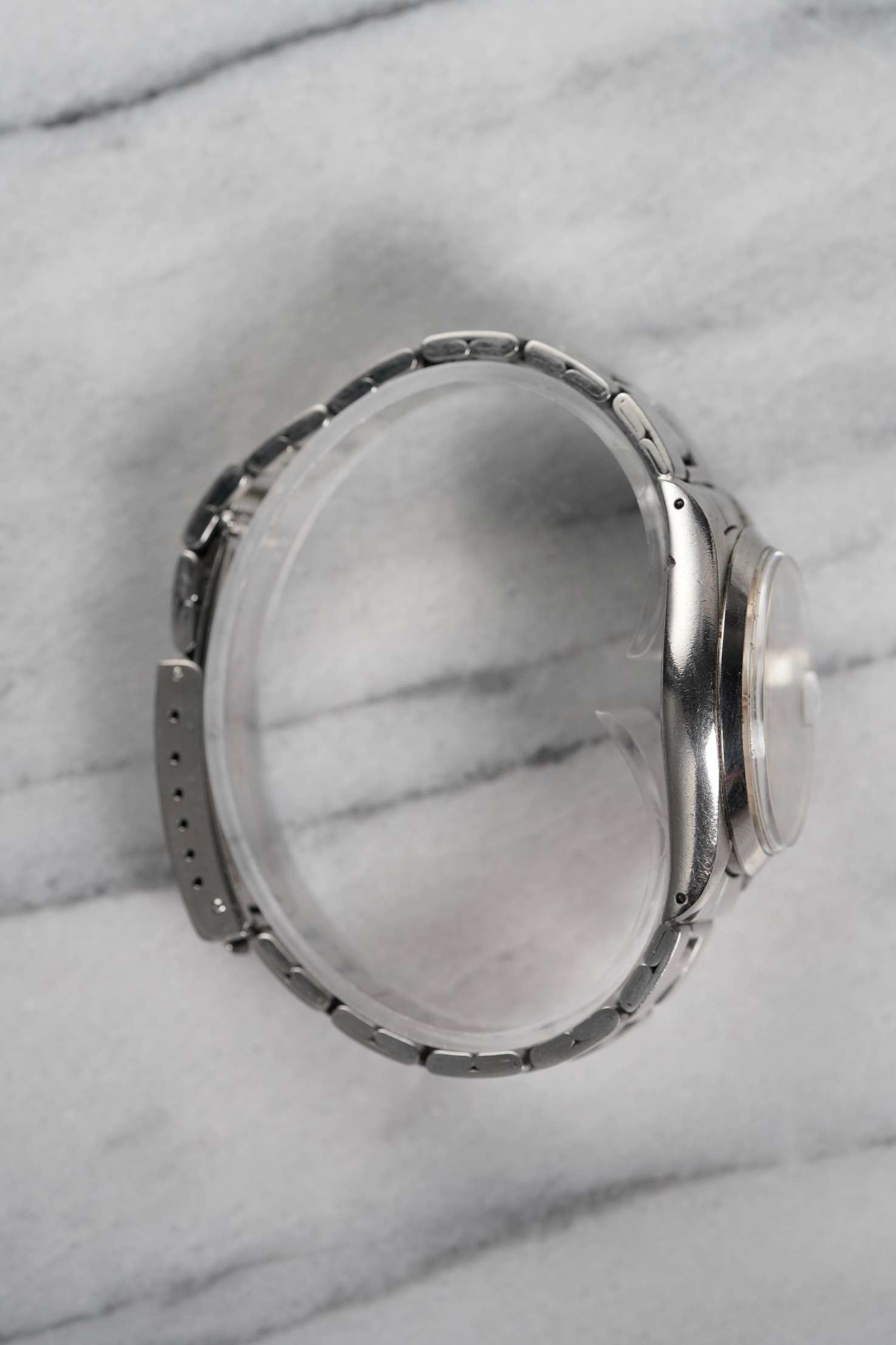 Rolex Precision Oysterdate 6694 - Silver Cream Dial