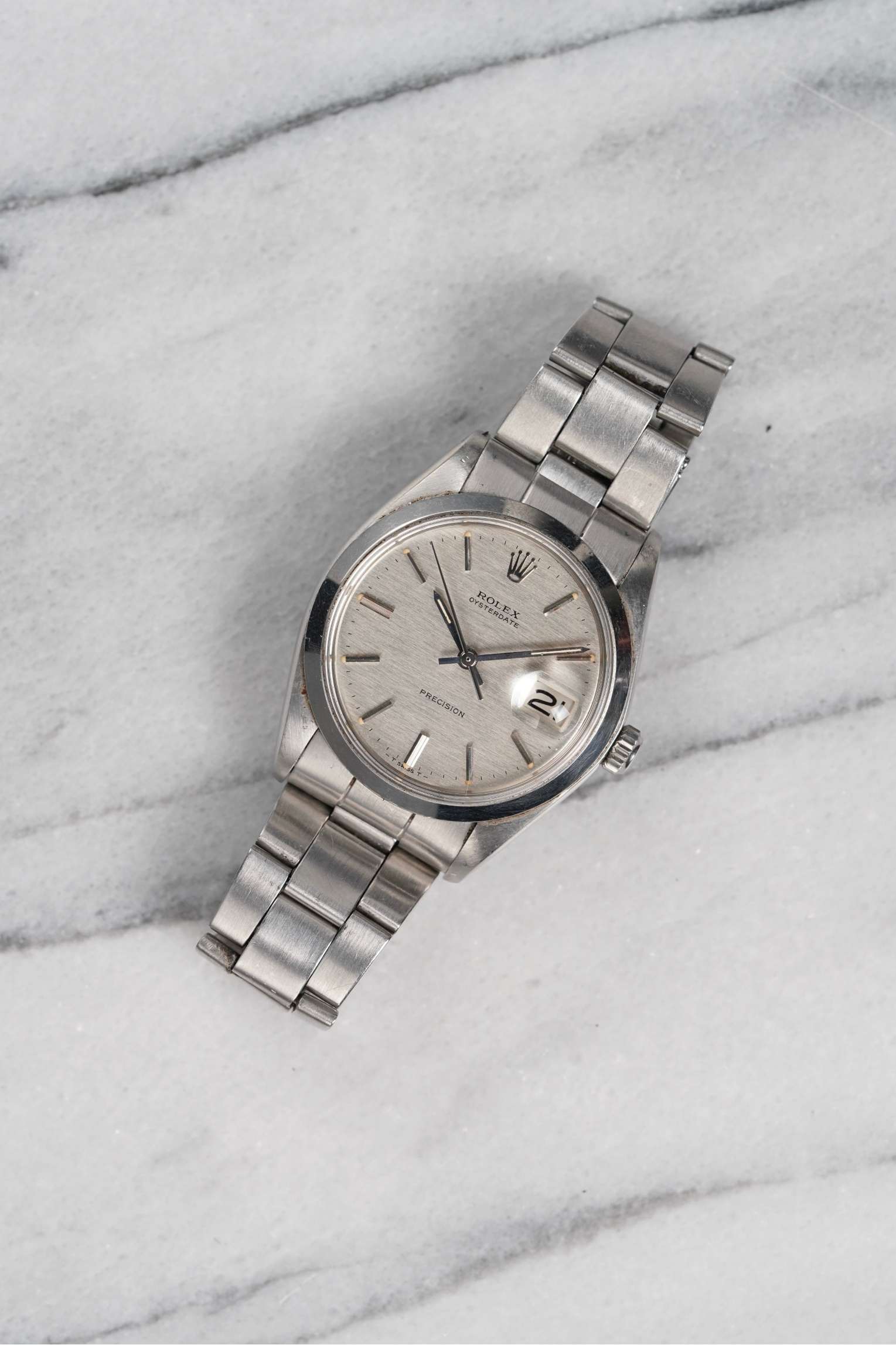 Rolex Precision Oysterdate 6694 - Silver Textured Dial