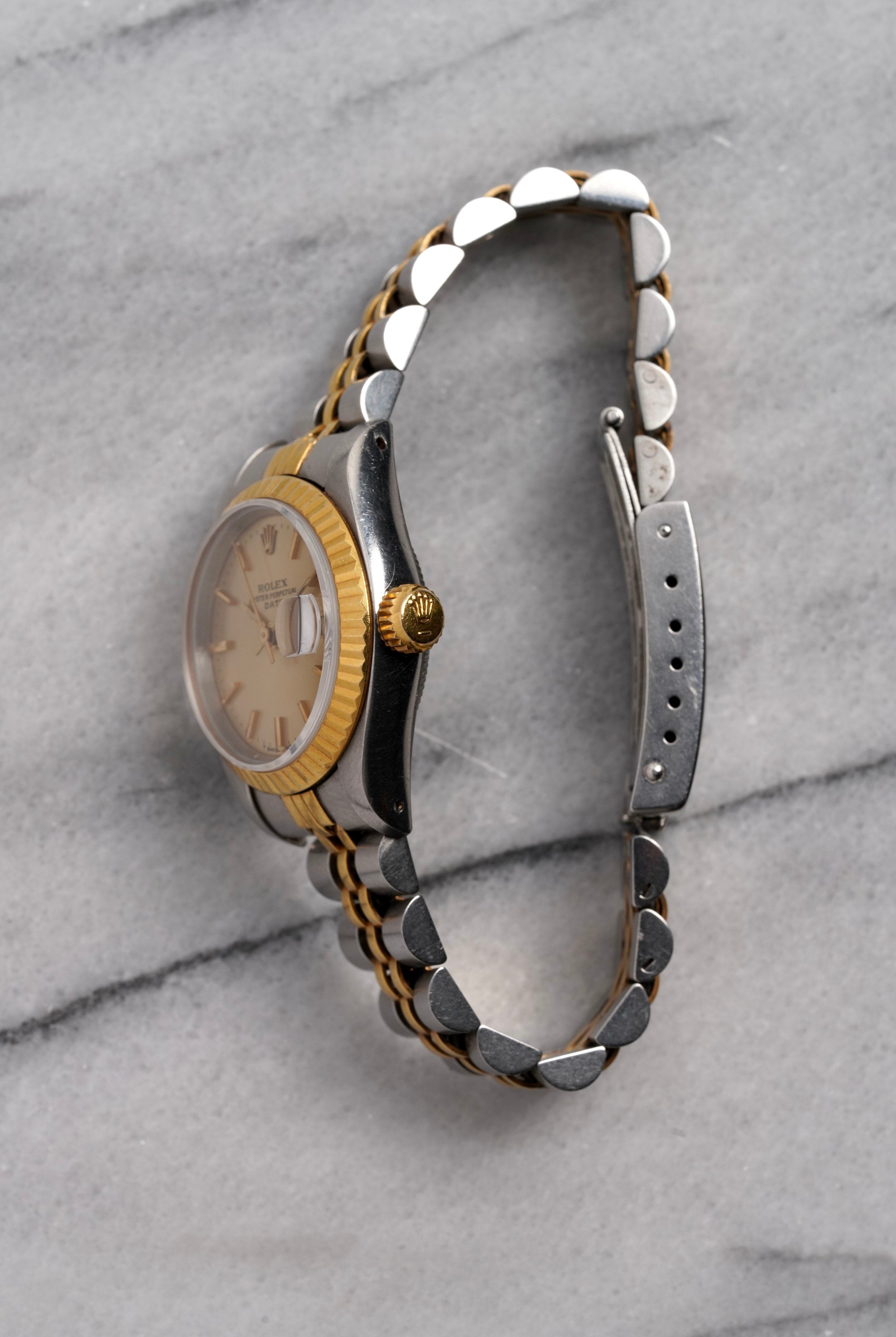 Rolex Datejust 69173 - Ladies Two Tone.