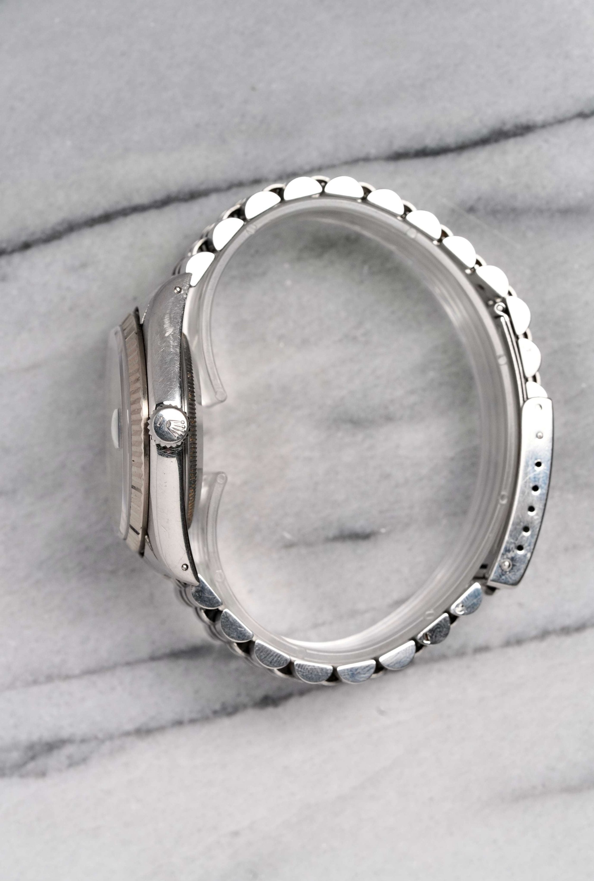 Rolex - 16234G Blue Vignette Diamond Dial