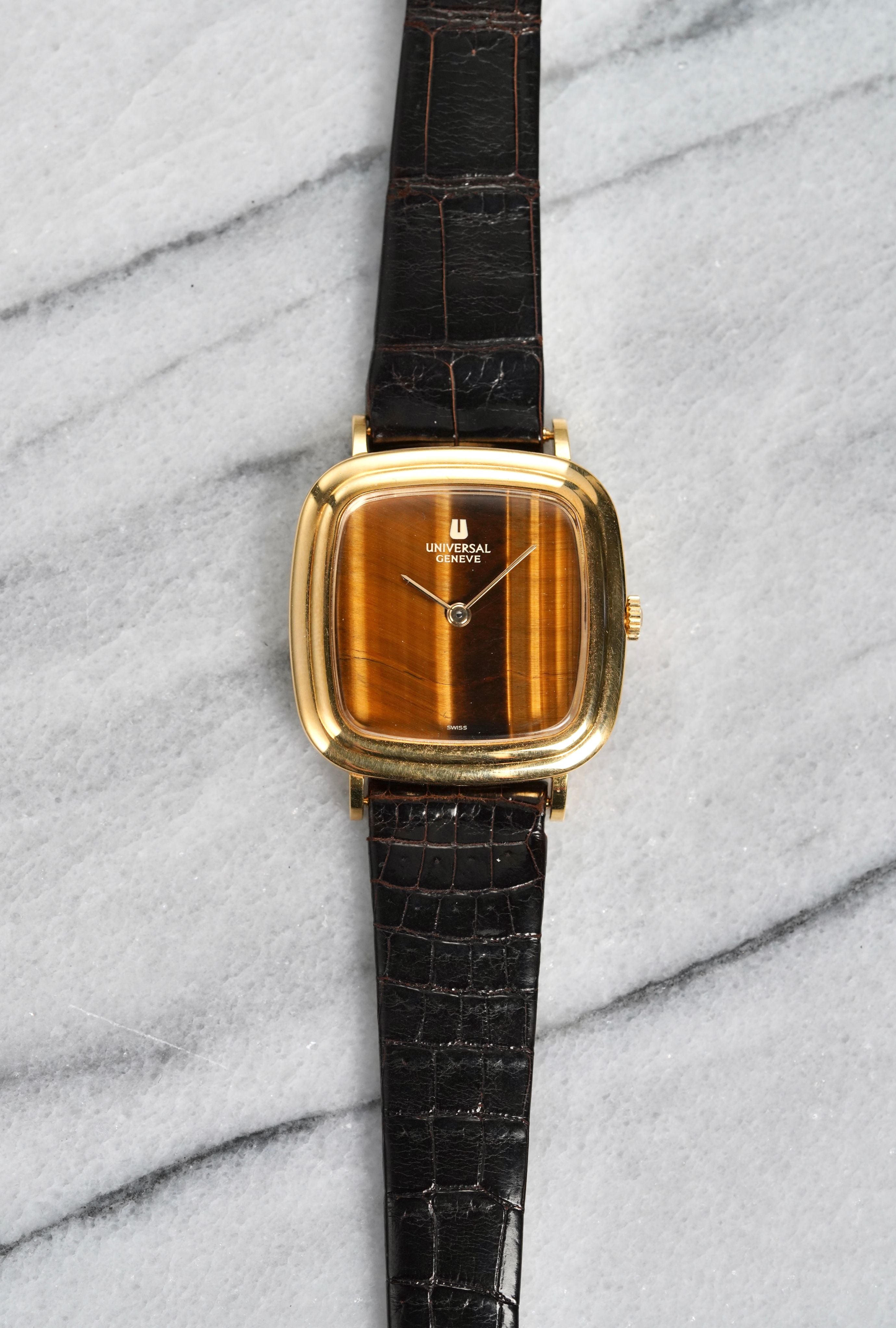 Universal Genève Tiger Eye – 18K Yellow Gold