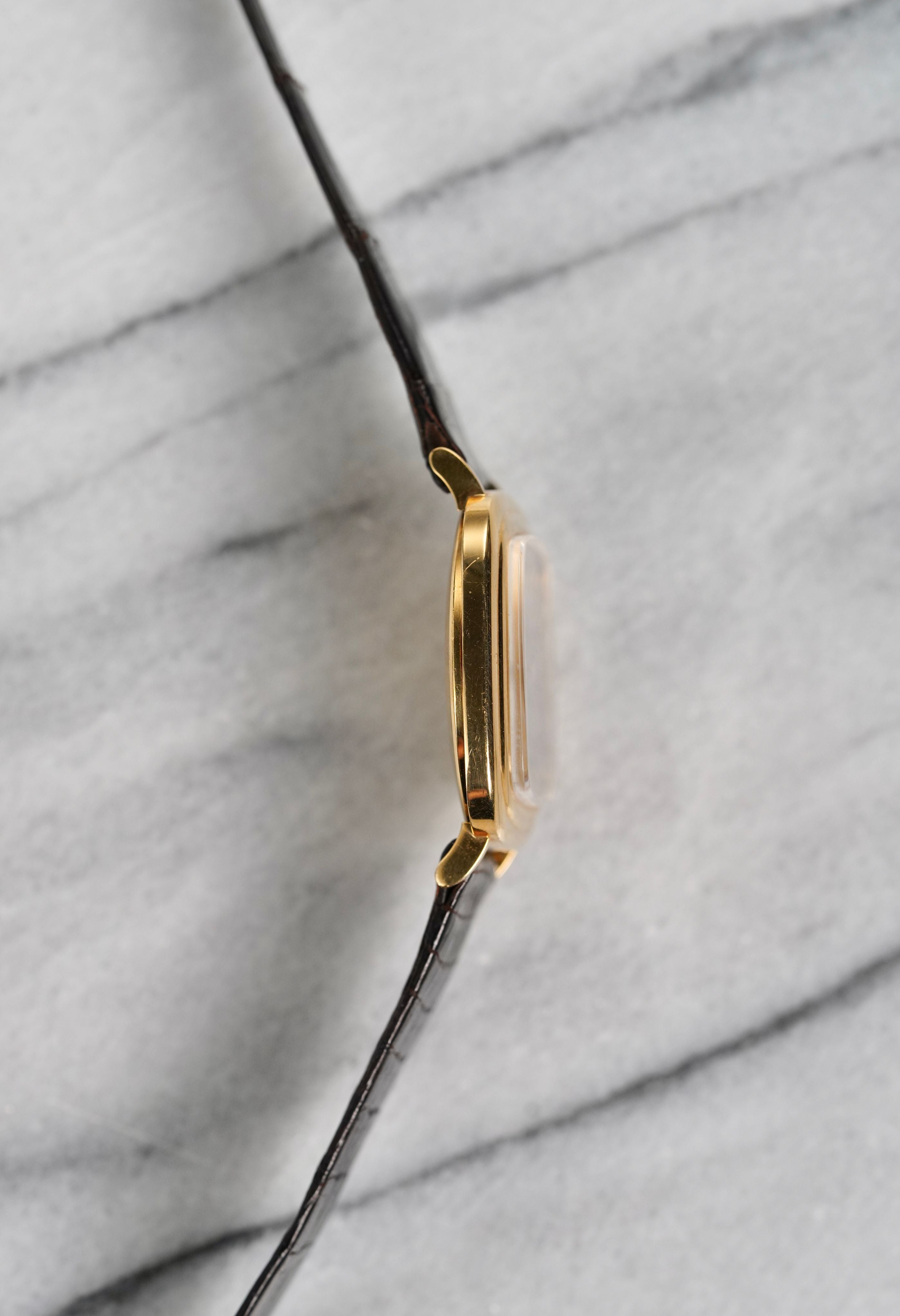 Universal Genève Tiger Eye – 18K Yellow Gold
