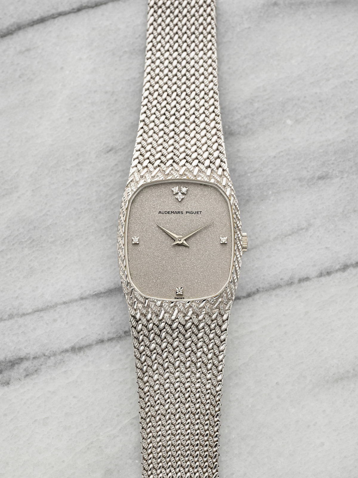 Vintage 1980s Audemars Piguet Cobra 18K WG Silver Glitter Diamond Manual 27mm