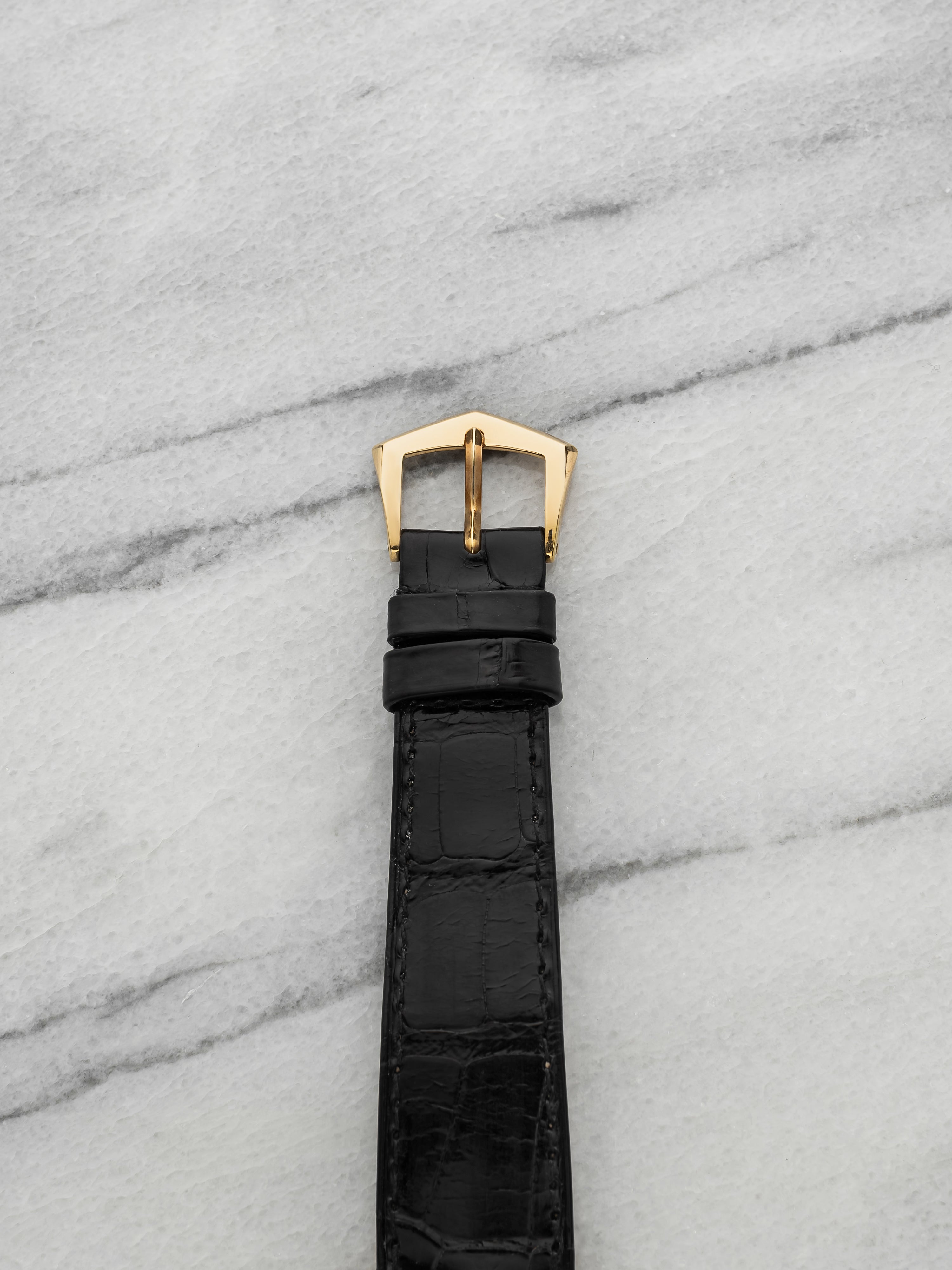 2000s Patek Philippe Calatrava 3919 Yellow Gold Hobnail Manual 33mm