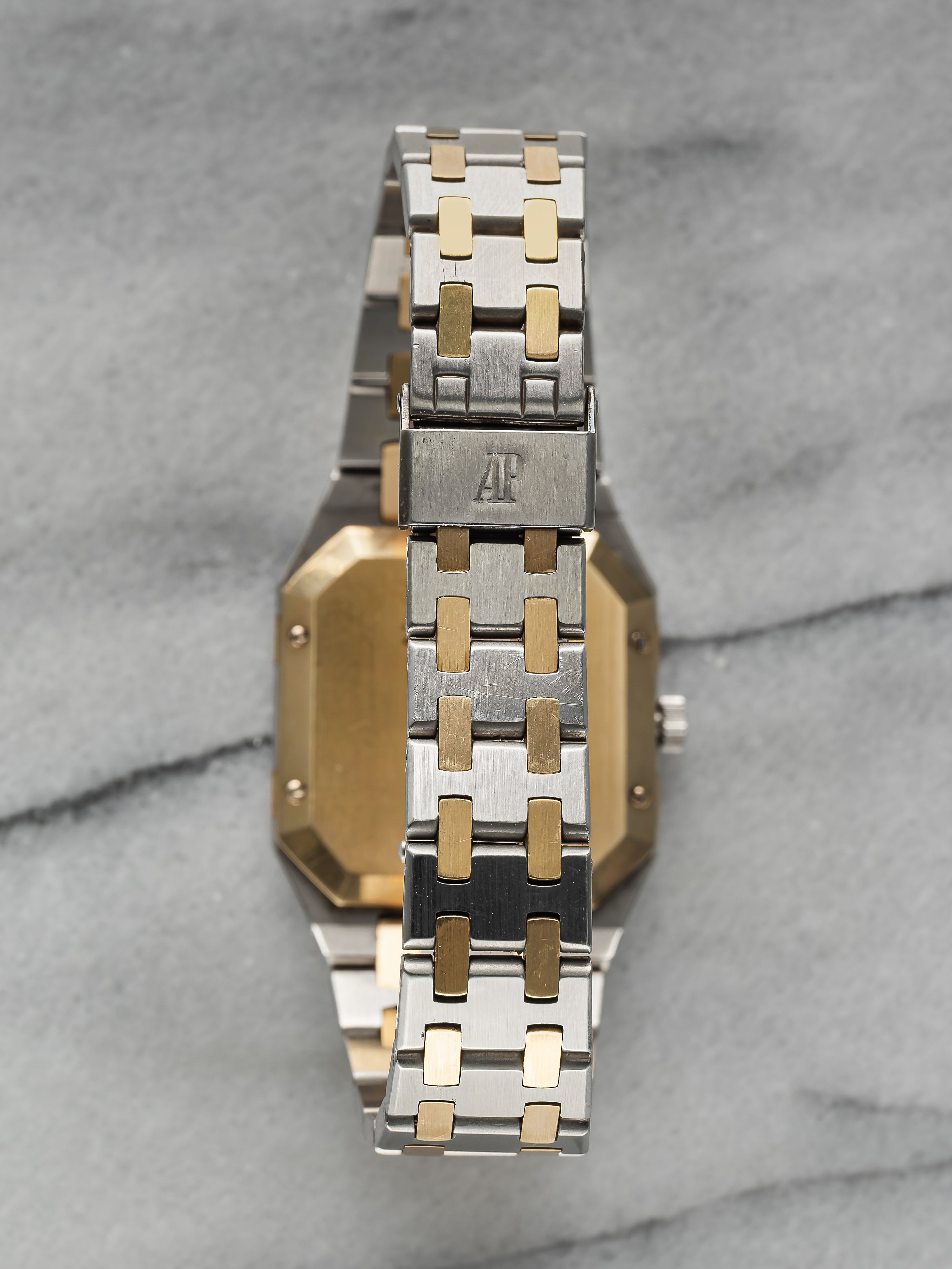 Audemars Piguet – 66009SA