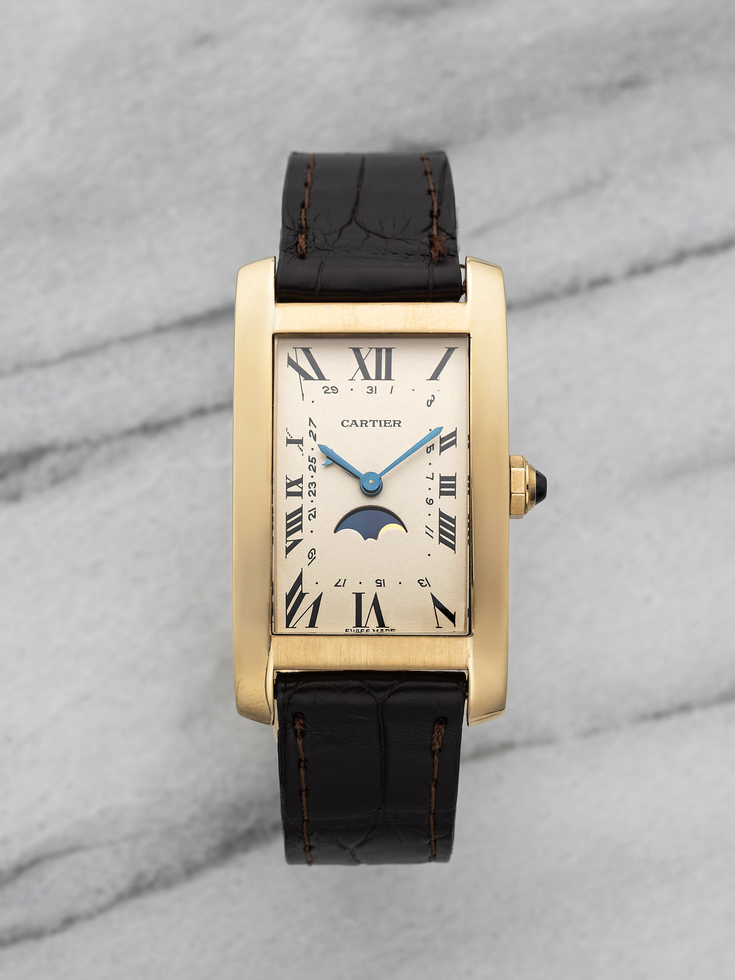 Cartier Tank Américaine Moonphase 1207 – Yellow Gold White Roman Dial