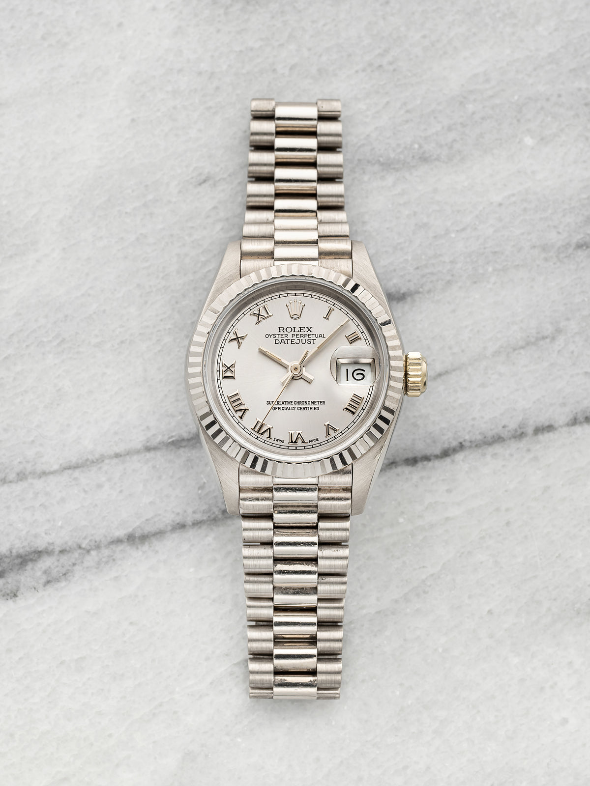 Vintage 1990 Rolex Lady Datejust 69179 18K WG Silver Sunburst Roman Auto 26mm