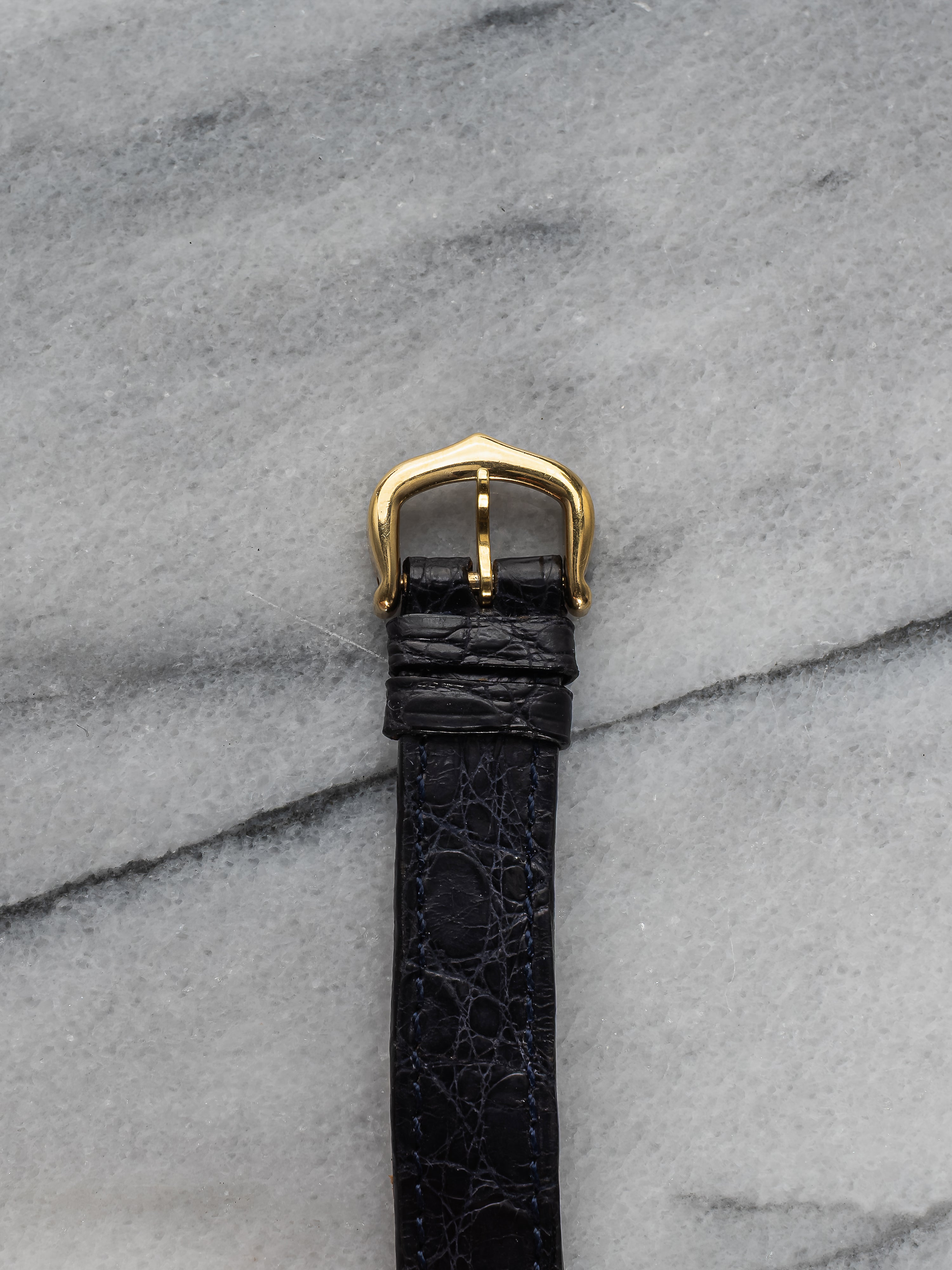 Cartier Tank Obus - 18K Yellow Gold