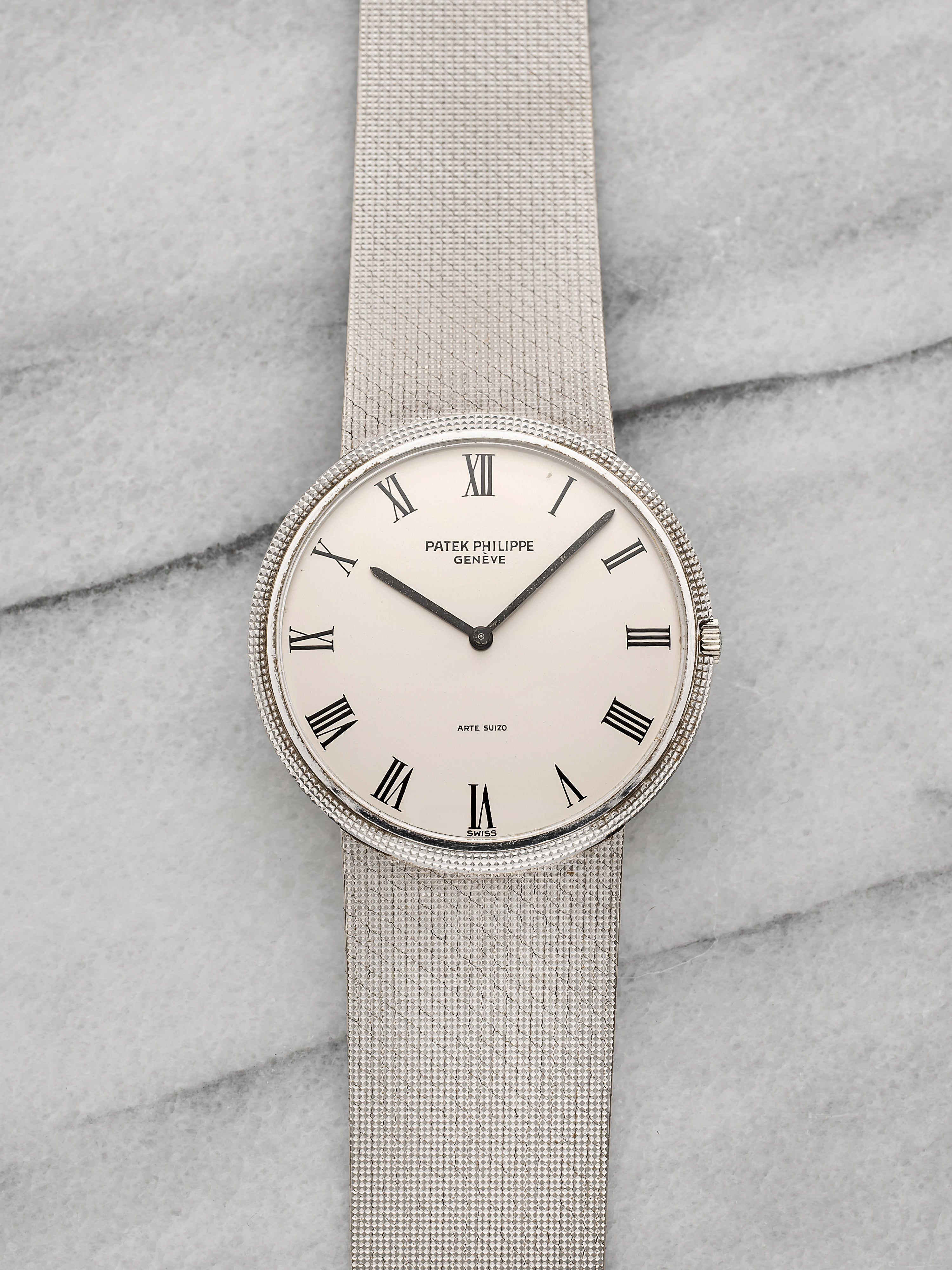 Patek Philippe Calatrava 3588-1 18K White Gold Silver Dial Automatic 35mm