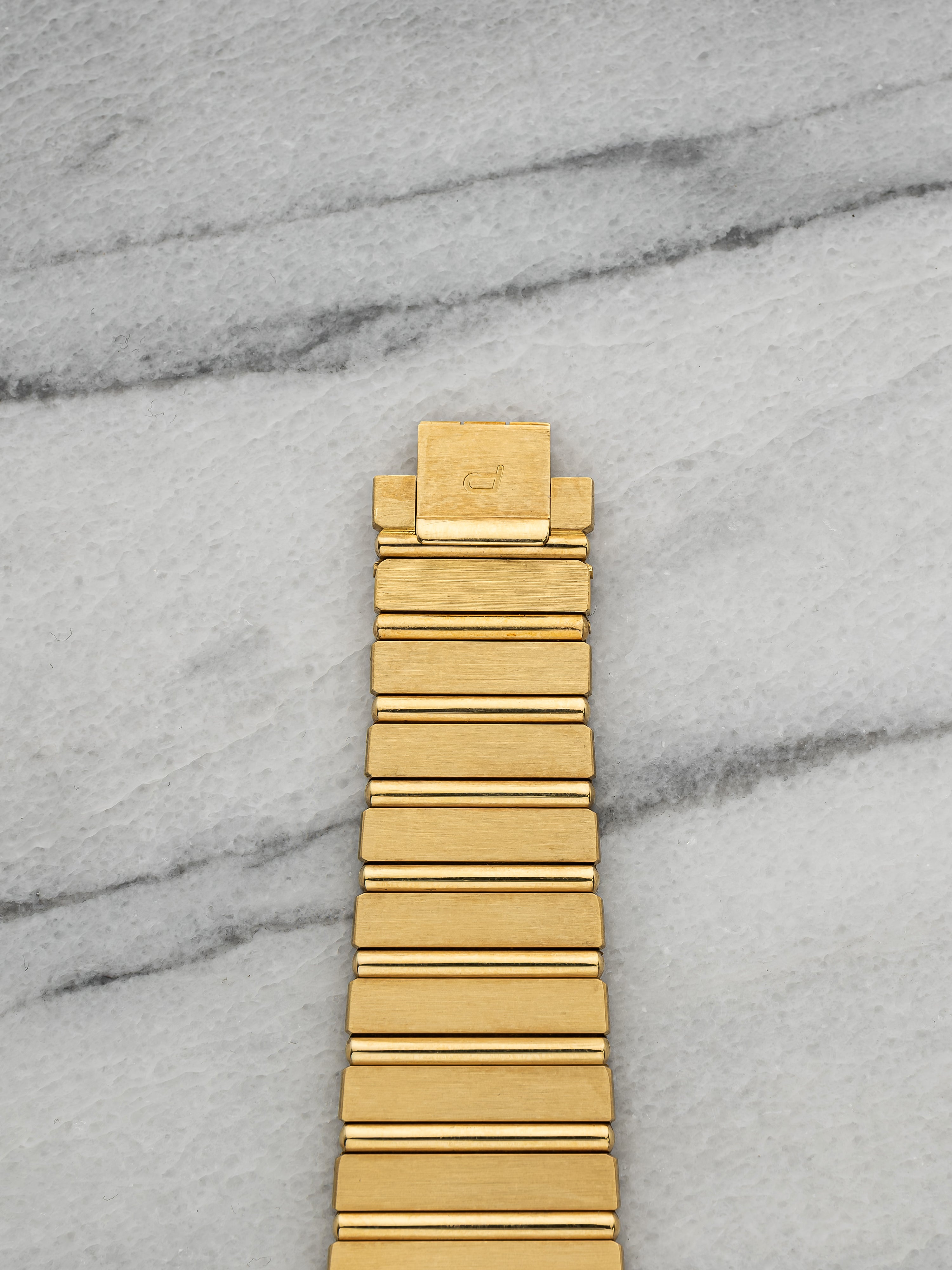 Piaget Polo 7131C701 – Yellow Gold Lapis Lazuli & Gold Dial