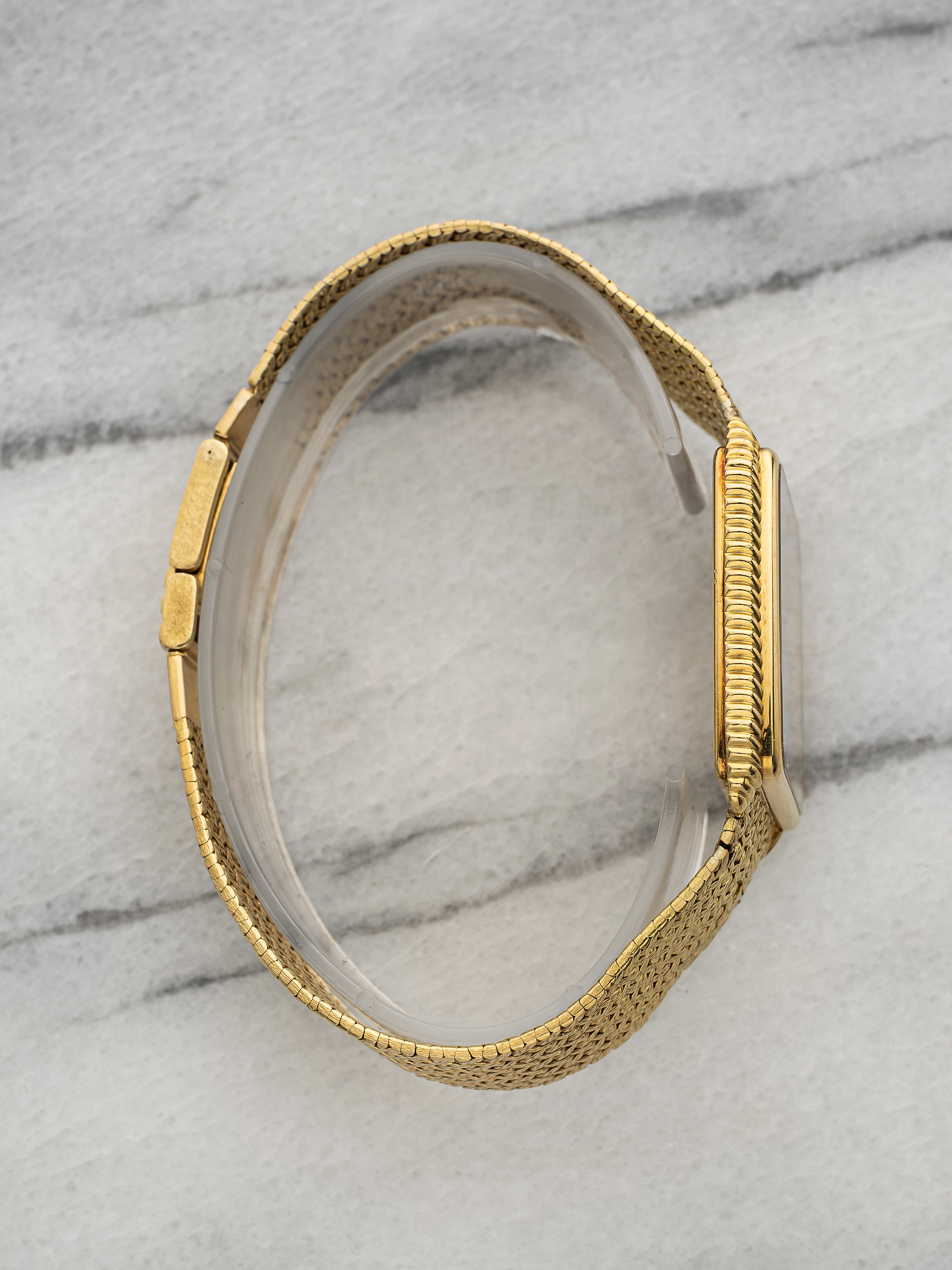 Audemars Piguet Rectangular – Yellow Gold Onyx & Diamond Dial