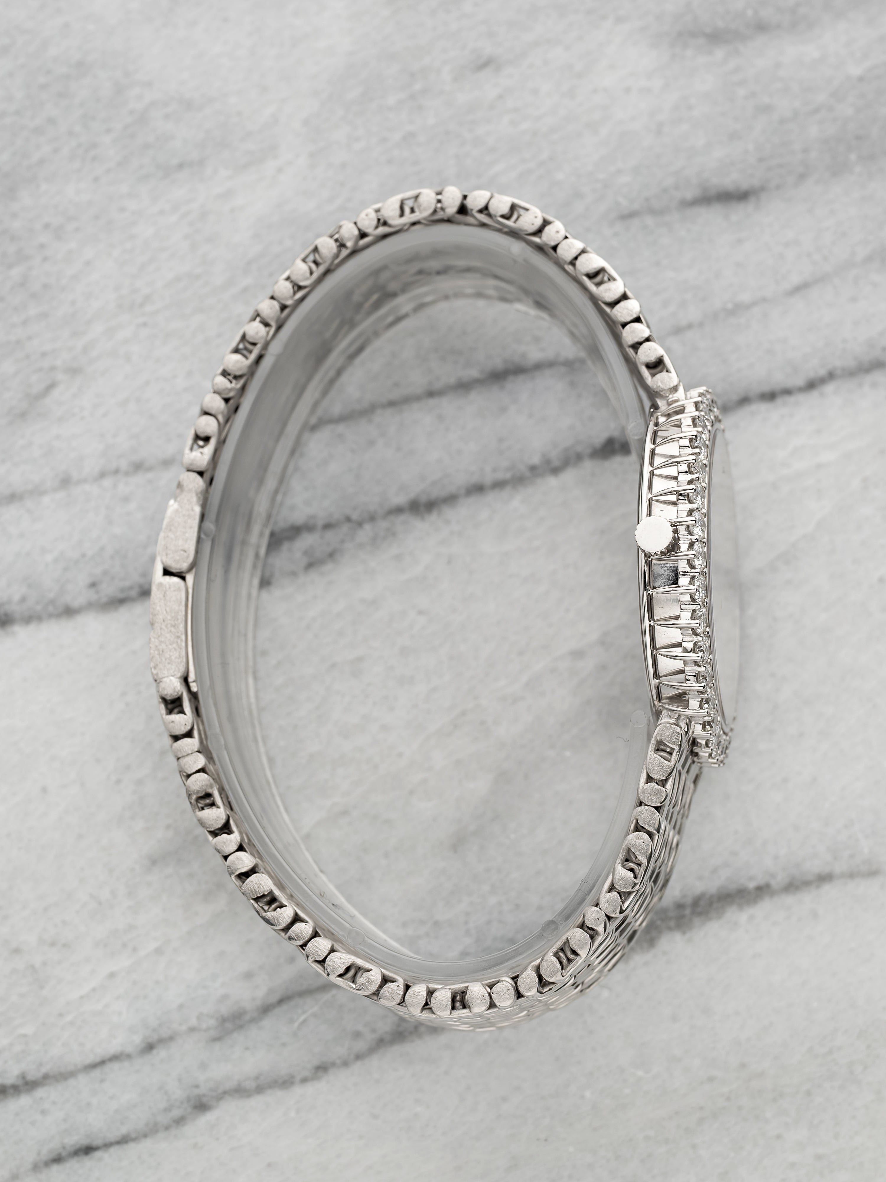 Audemars Piguet Diamond Pavé – 18K White Gold Full Diamond Dial