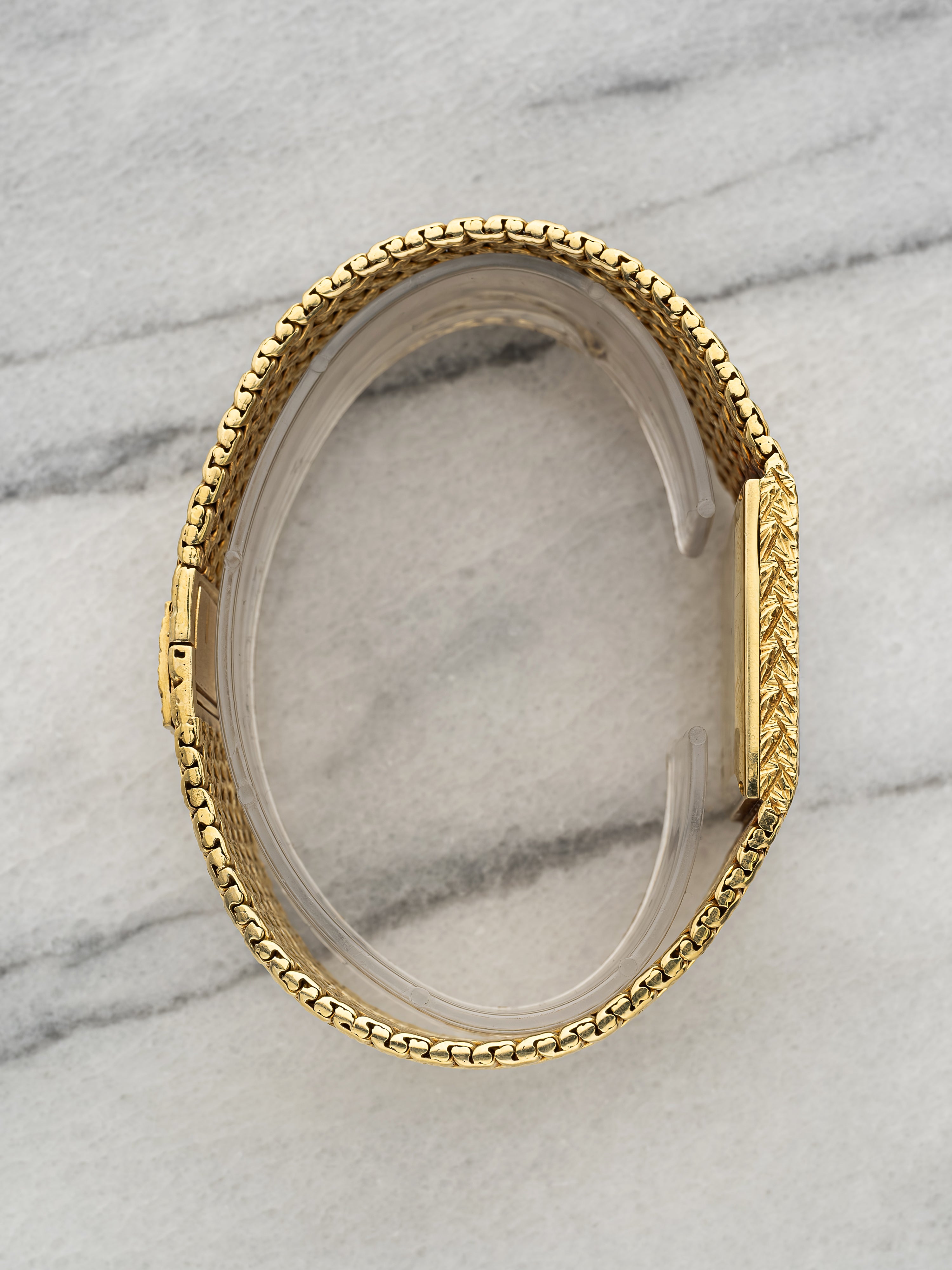 Piaget 934D2 – Yellow Gold Onyx & Diamond Dial
