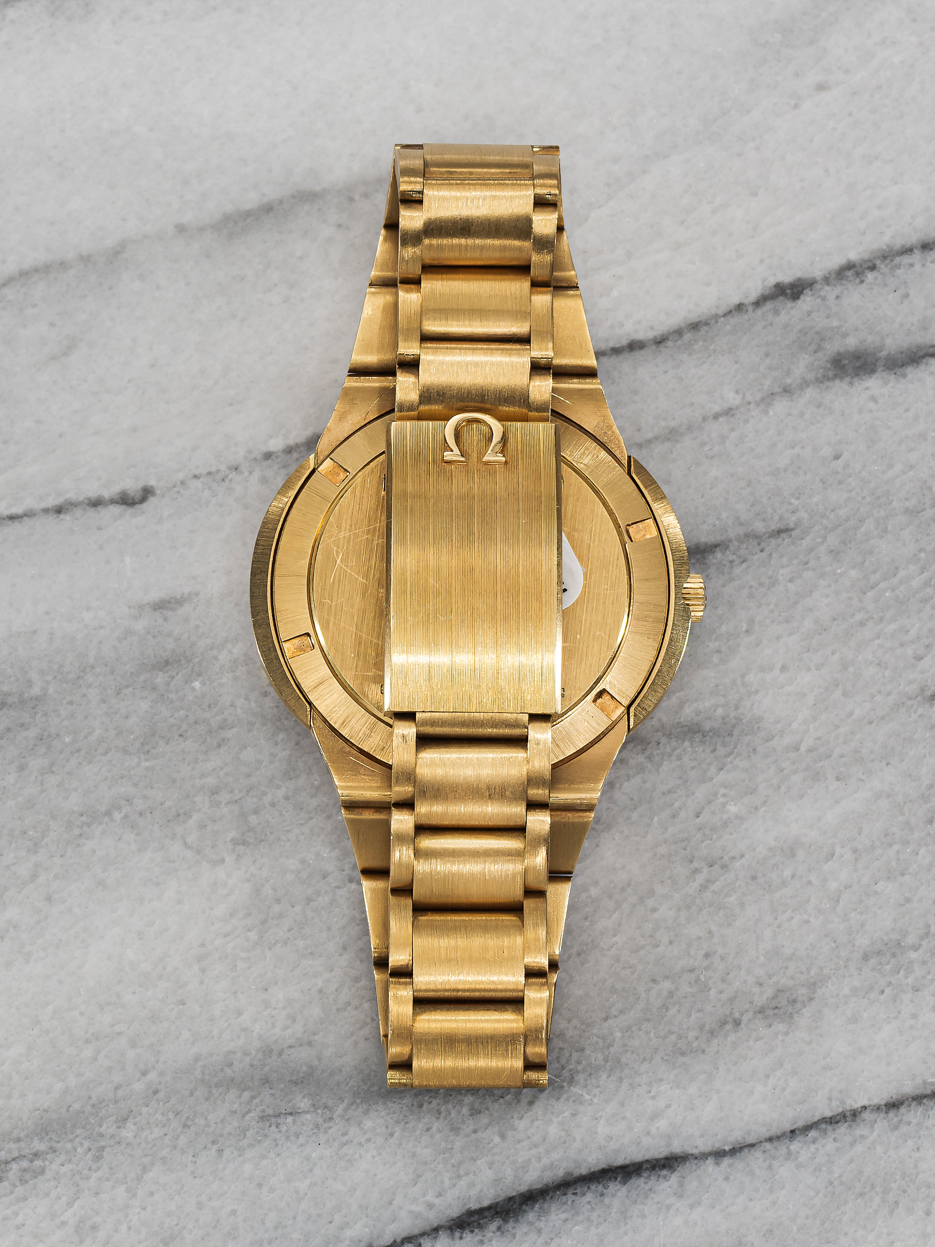 Omega Dynamic Genève – 18K Yellow Gold