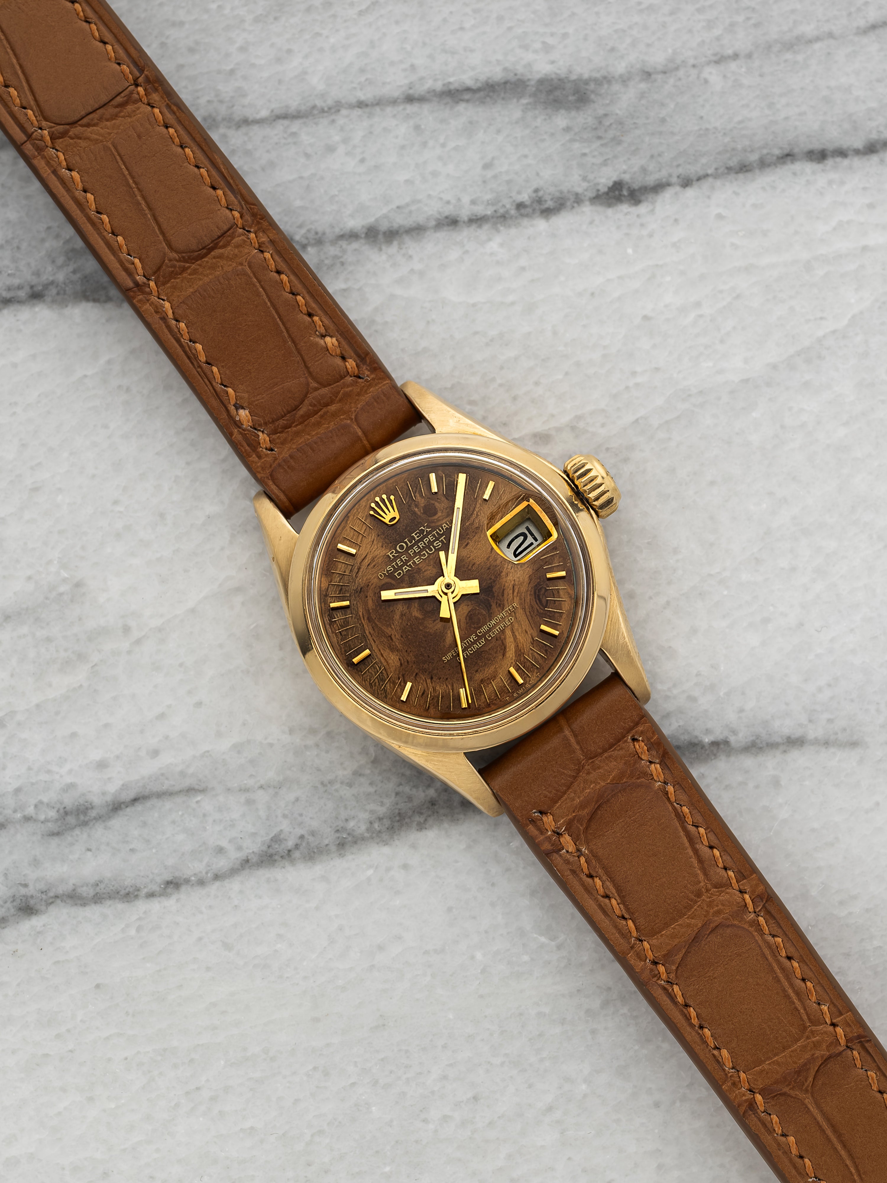 1966 Rolex Lady Datejust 6516 – 18K Yellow Gold Wood Dial