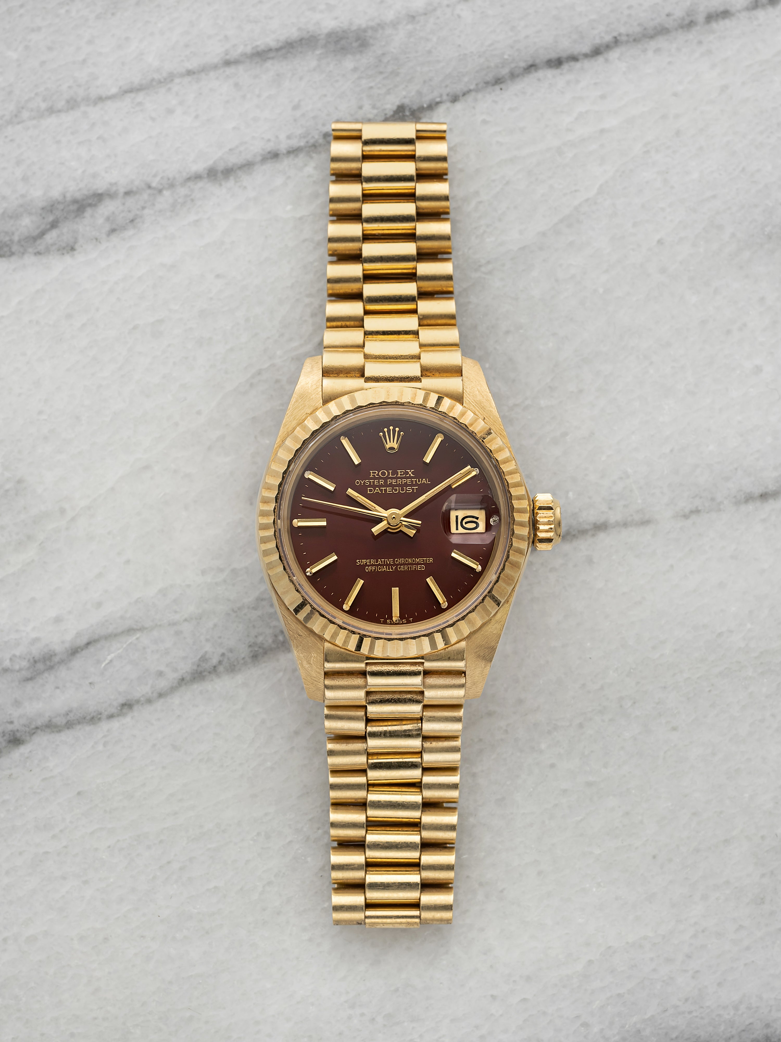 Vintage 1982 Rolex Lady Datejust 69178 18K Yellow Gold Stella Red Dial Auto 26mm