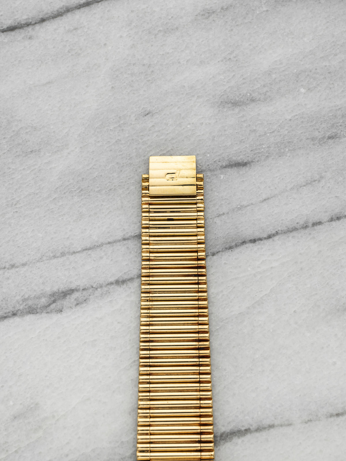 Vintage 1980s Piaget 763261 18K Yellow Gold Black Lacquer Dial Quartz 32mm