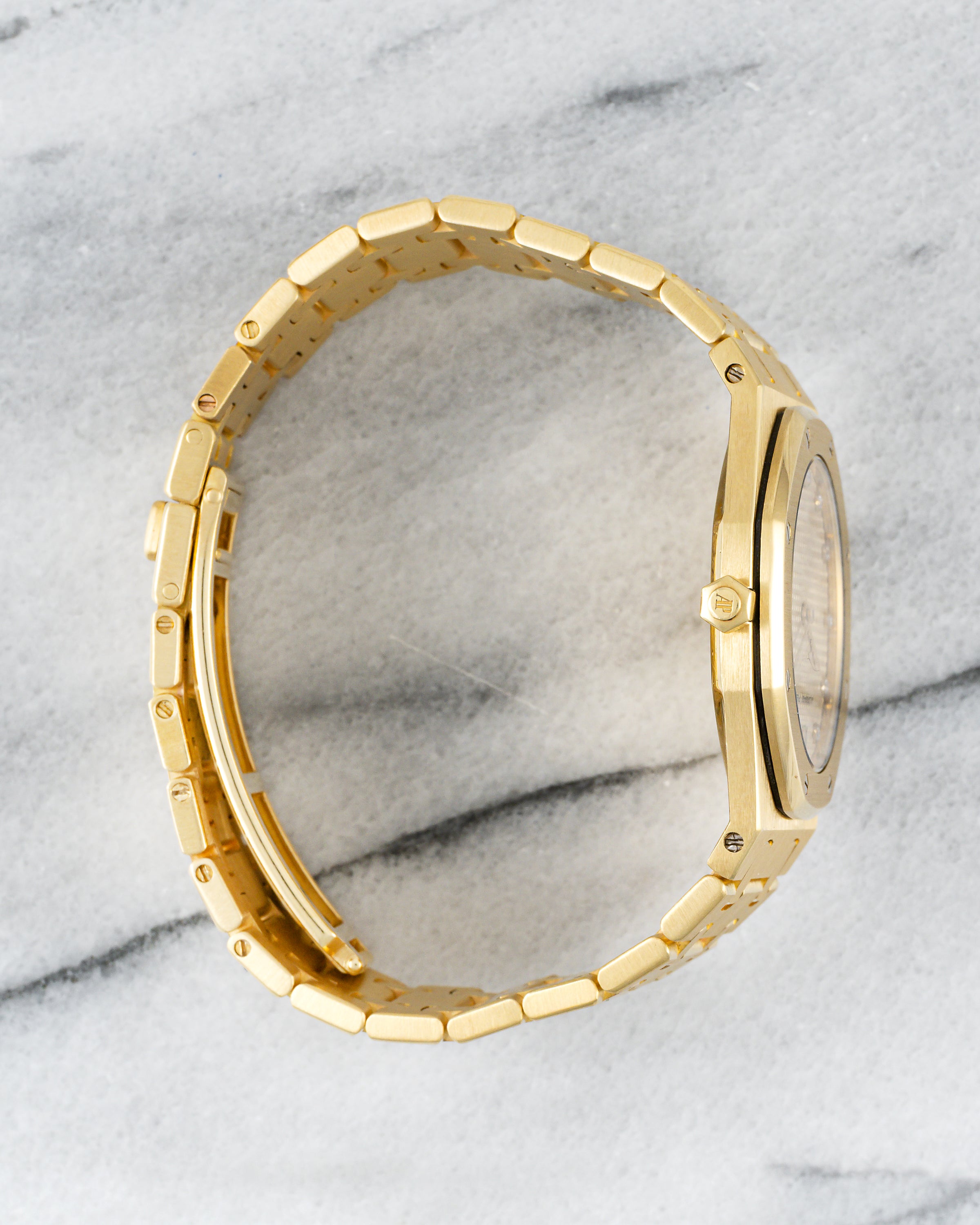 Audemars Piguet Royal Oak - 18K Yellow Gold