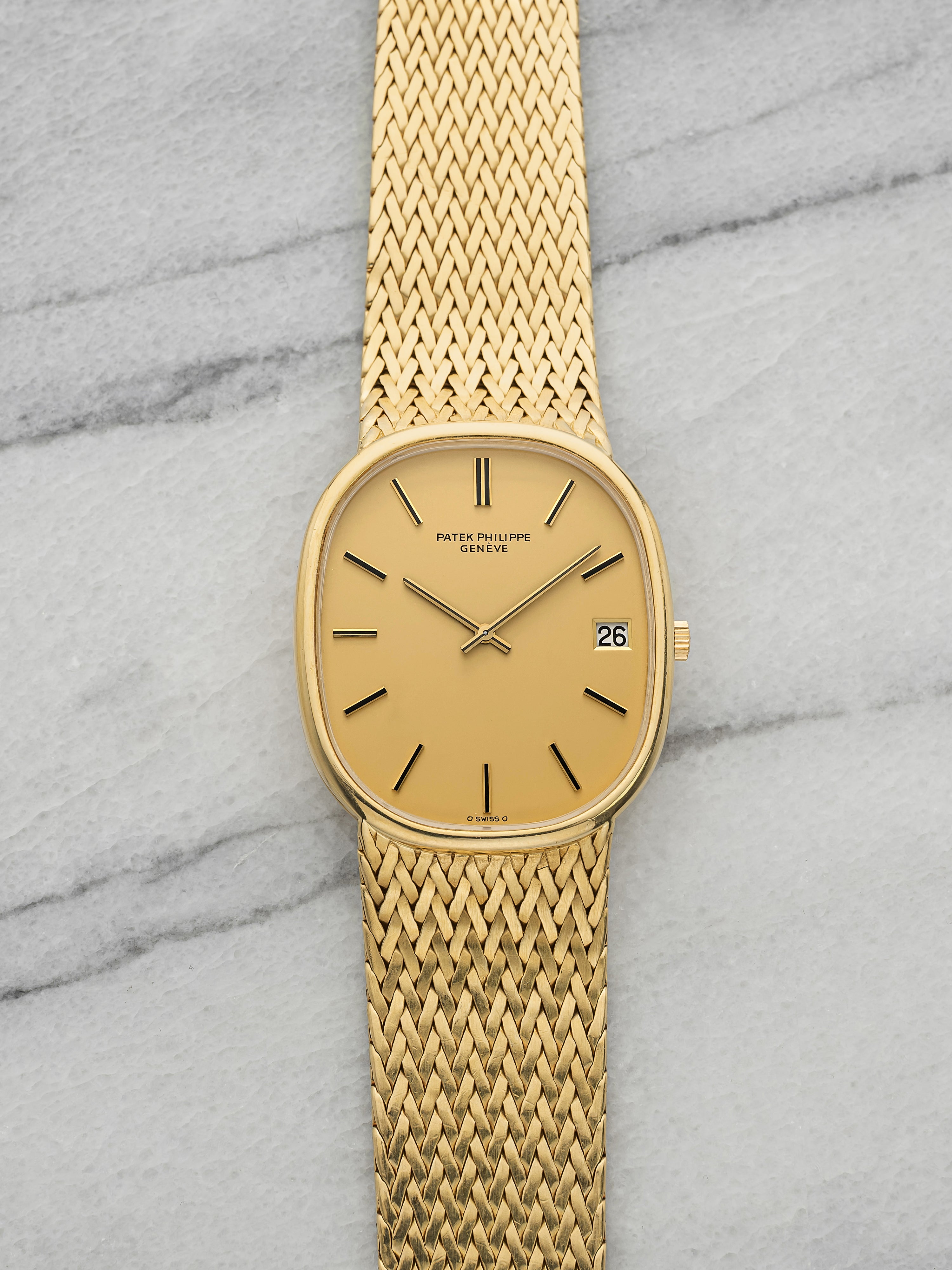 Vintage 1970s Patek Philippe Ellipse 3605/001 18K YG Champagne Dial Auto 33mm