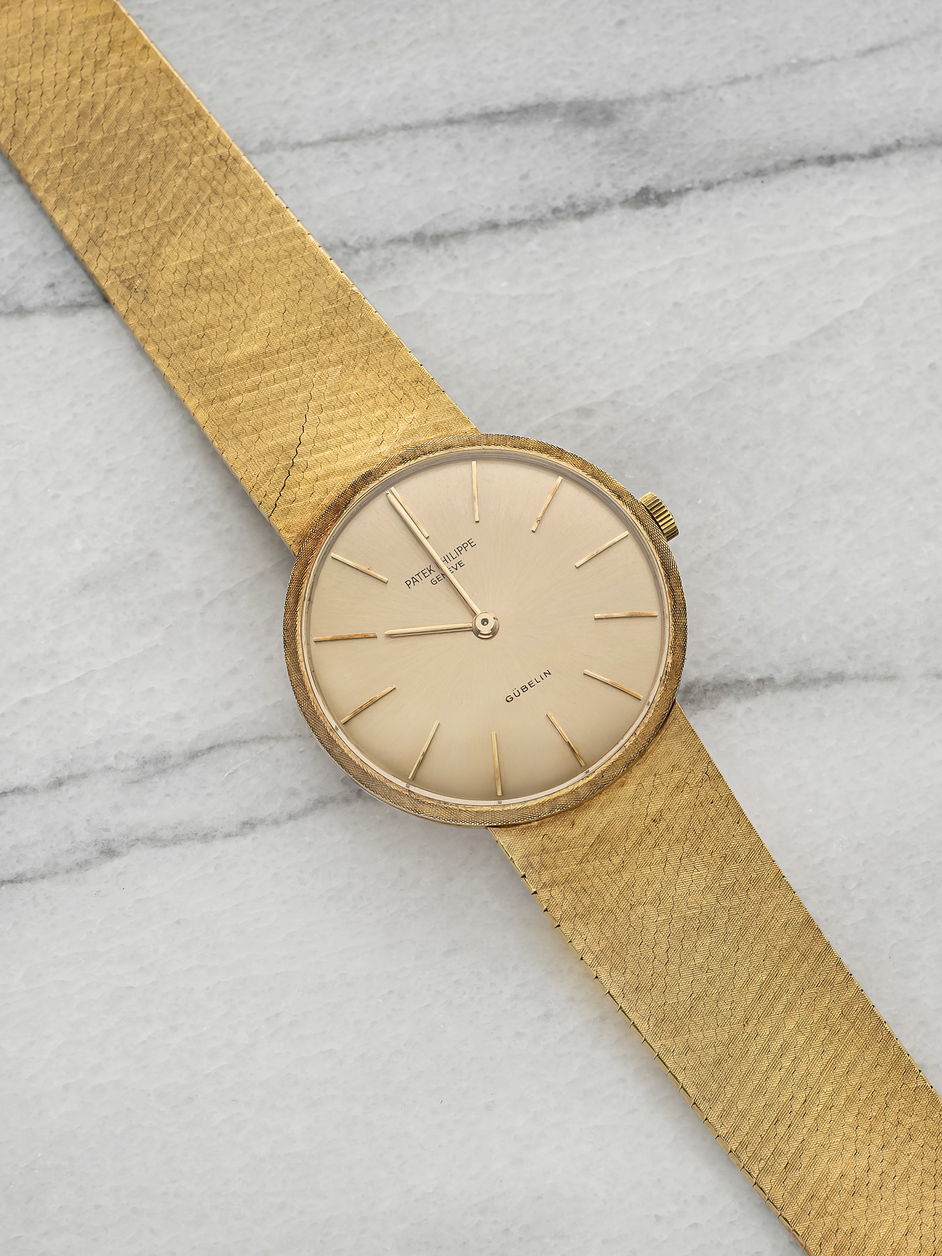 Vintage 1970s Patek Philippe Calatrava 3246 18K YG Gübelin Dial Manual 32mm