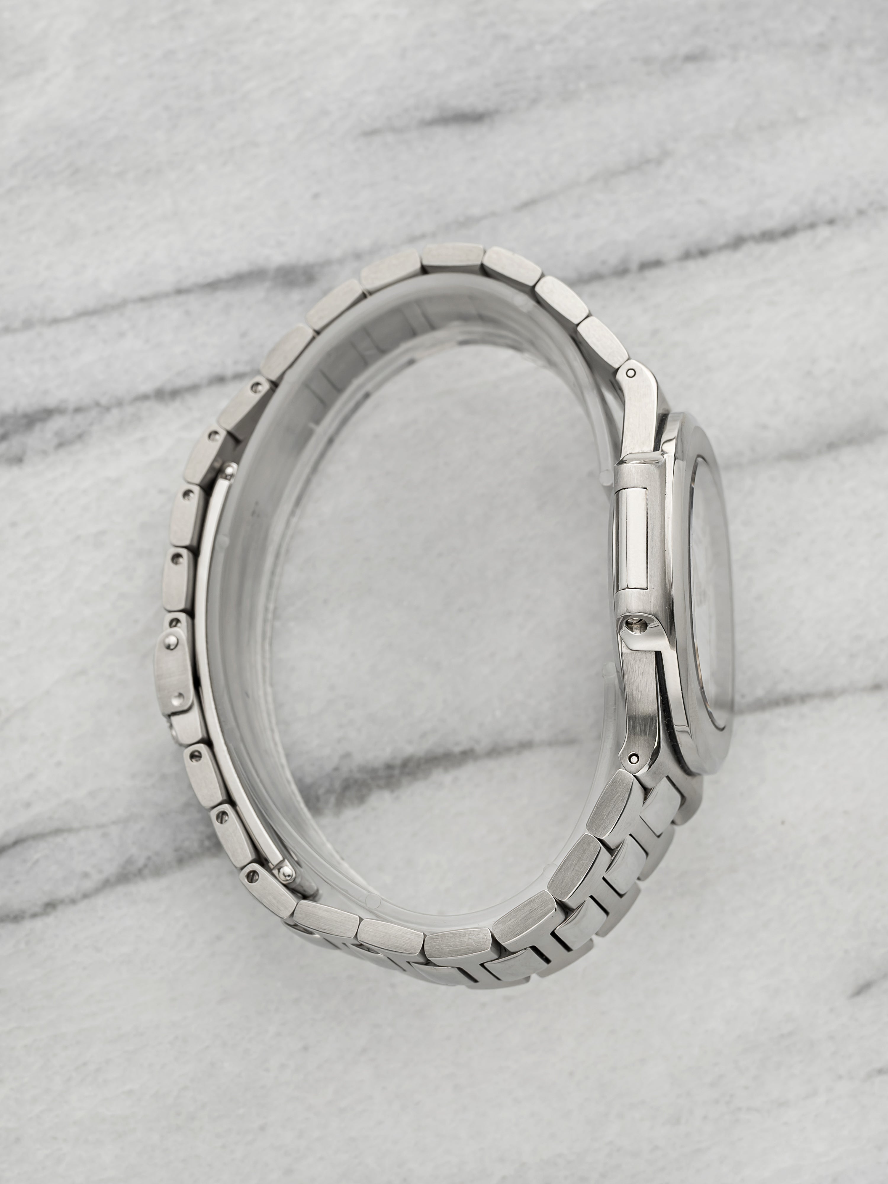 Patek Philippe Nautilus 3800 - Stainless Steel, White Dial