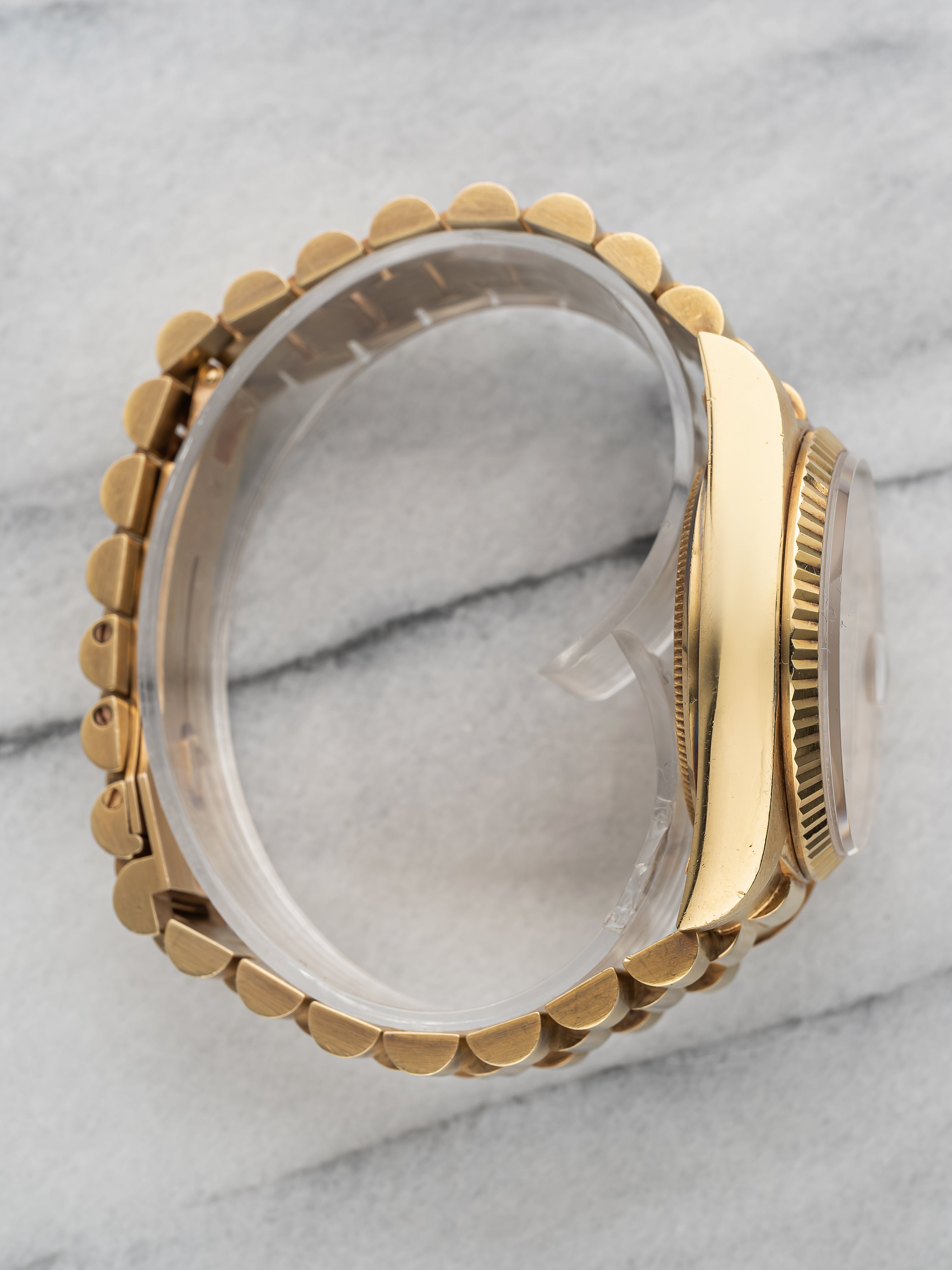 Rolex Daydate 18038 - 18K Yellow Gold.