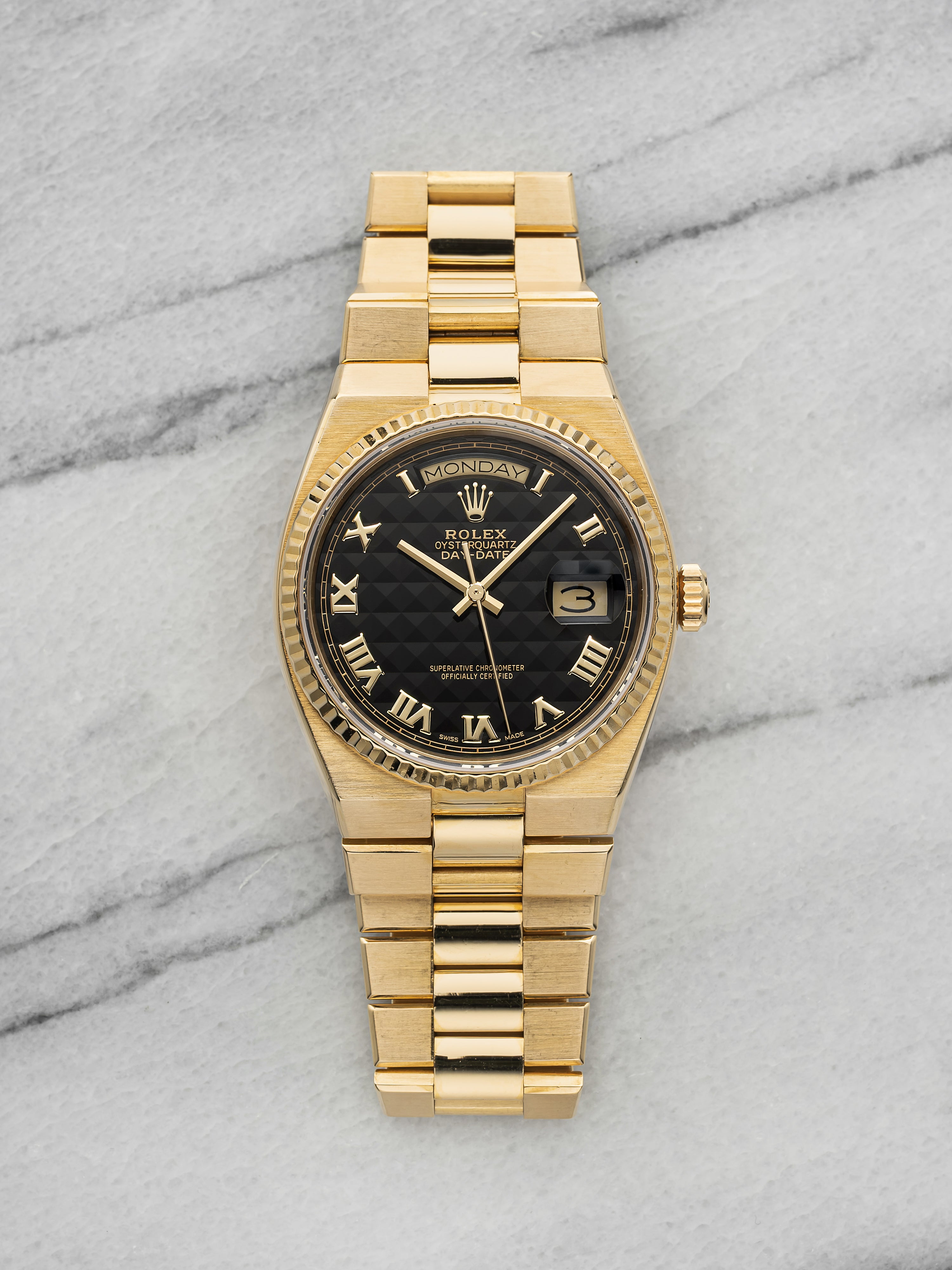 Vintage 1984 Rolex Day-Date Oysterquartz 19018 18K YG Pyramid Onyx Quartz 36mm