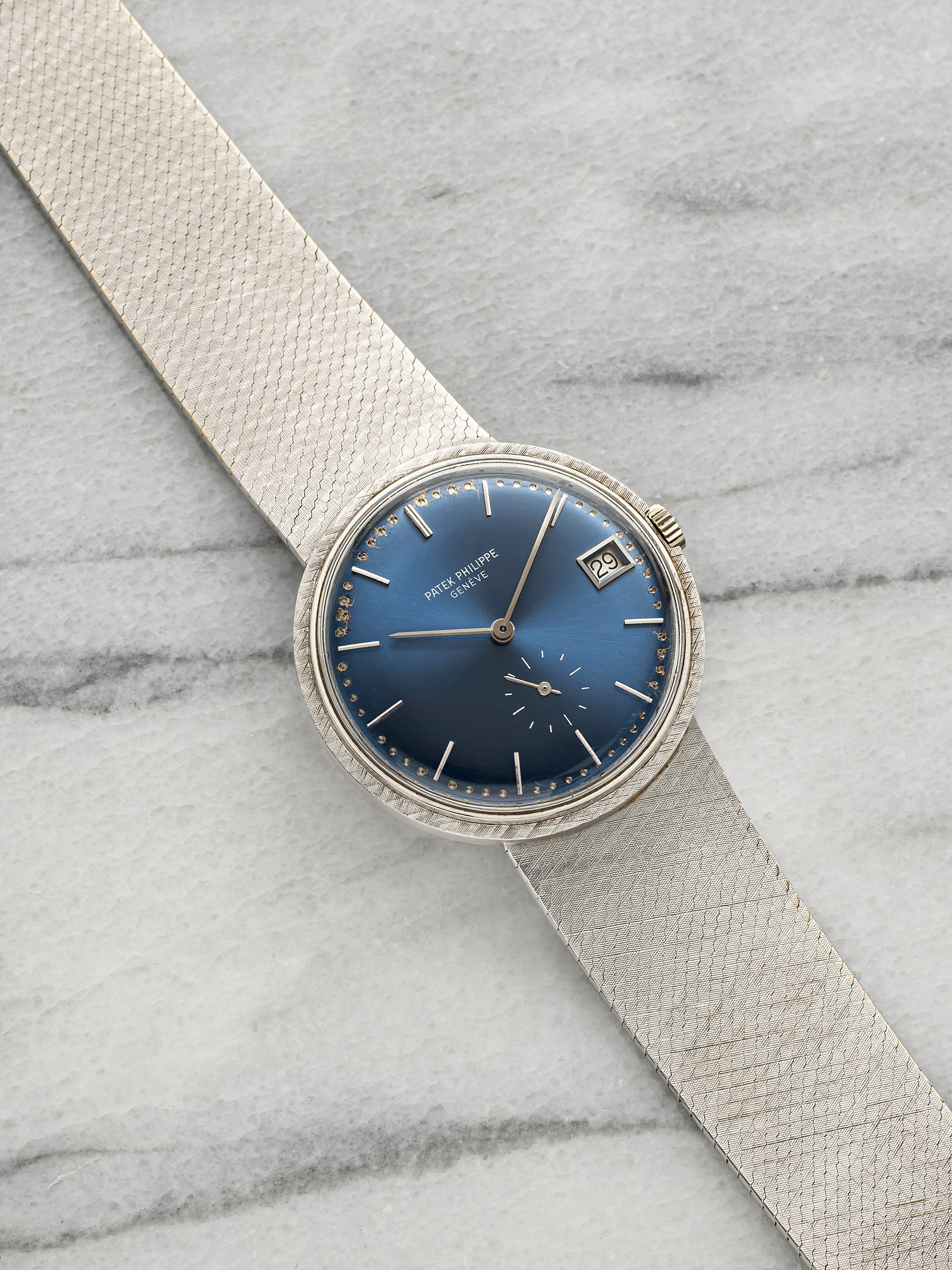 Vintage 1970s Patek Philippe Calatrava 3445 18K WG Blue Sunburst Dial Auto 35mm