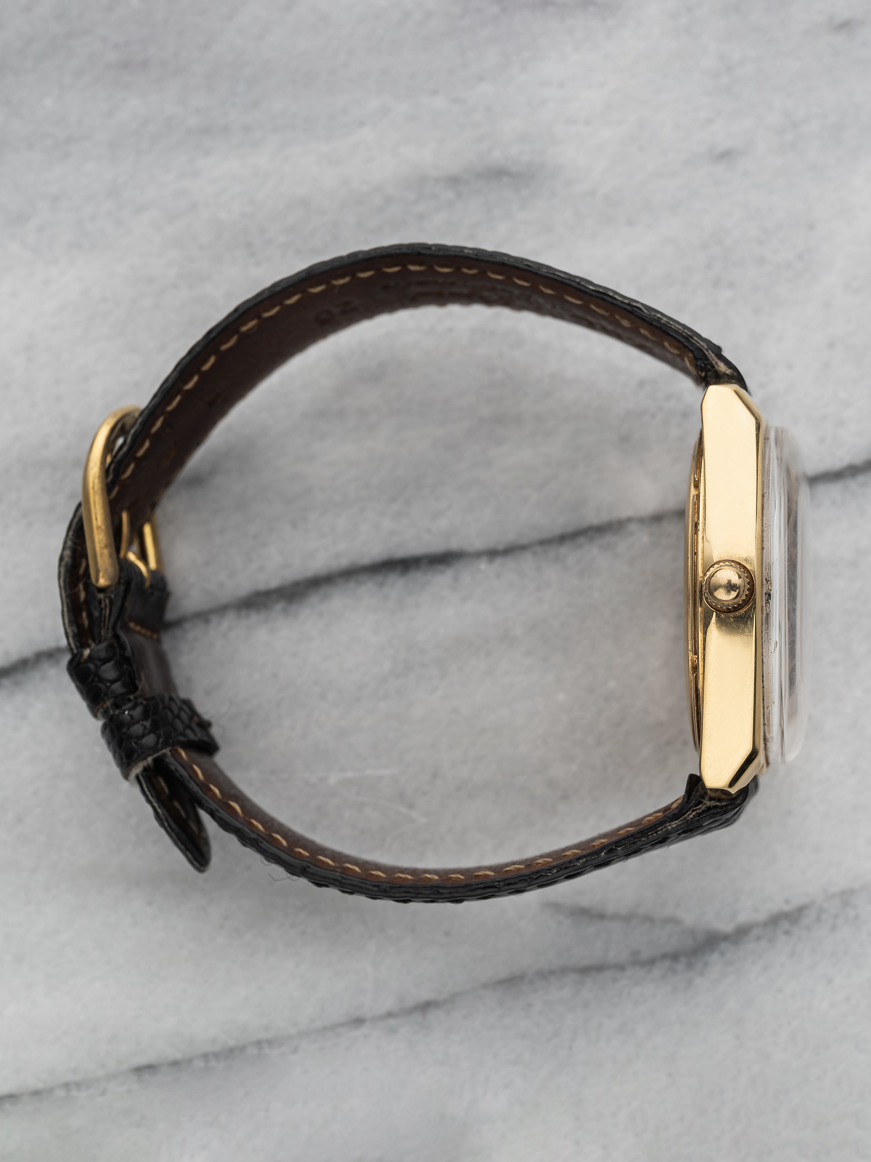 Universal Geneve Unisonic - 18K Yellow Gold